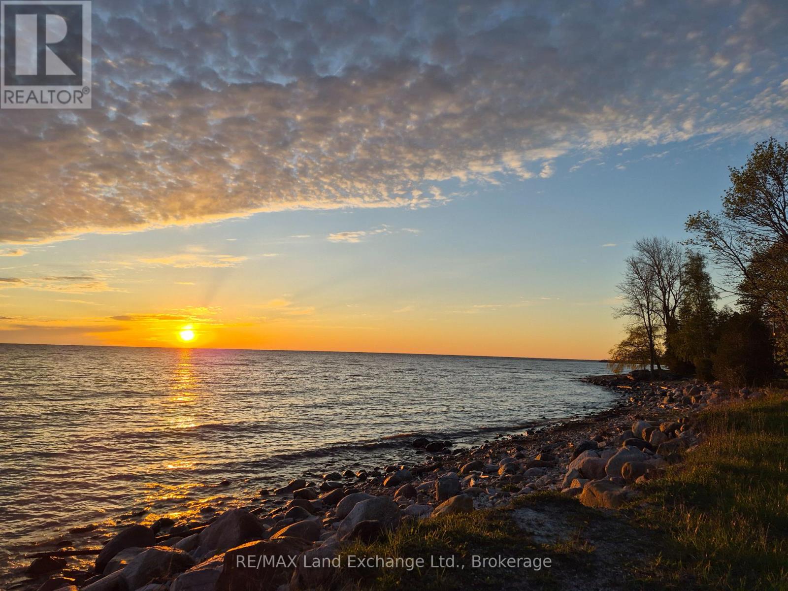 213 HURON ROAD - 34