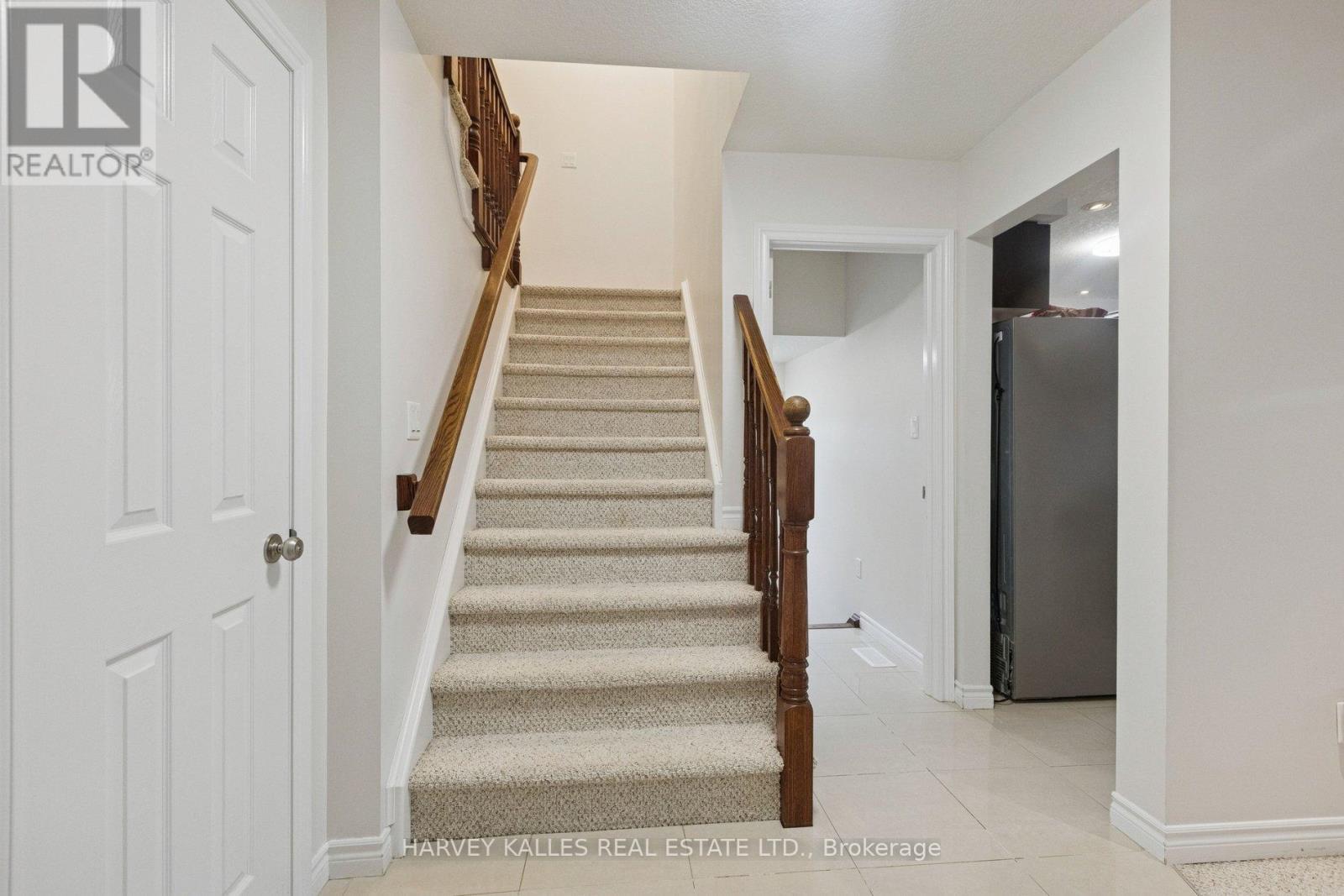 409 TEALBY CRESCENT - 18