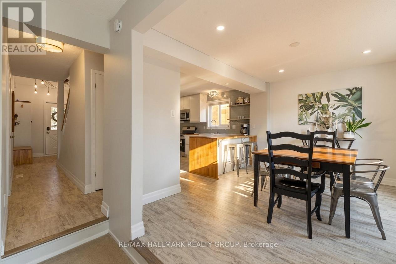 19 BERNIER TERRACE - 12