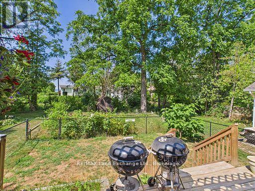 213 HURON ROAD - 27