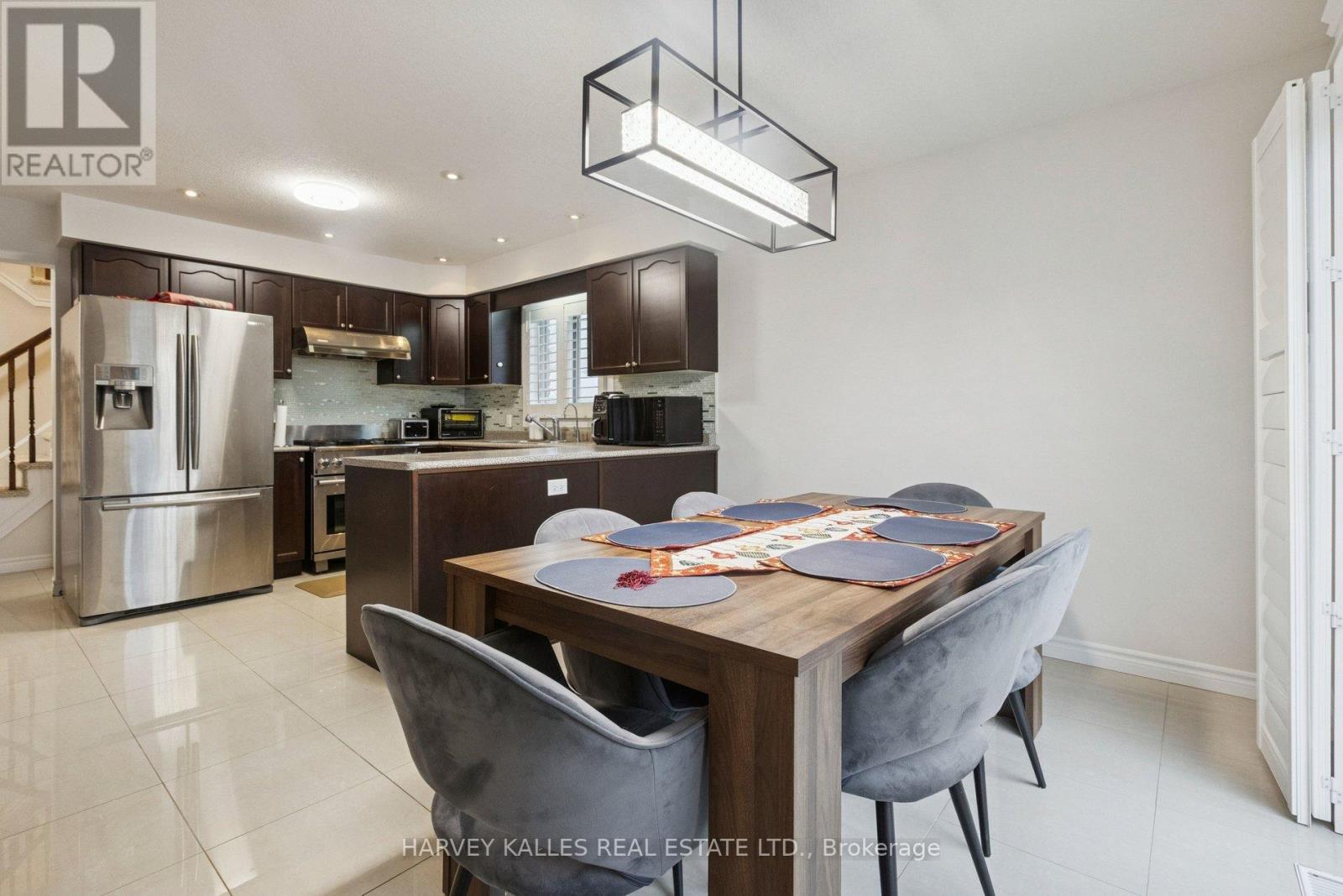 409 TEALBY CRESCENT - 15