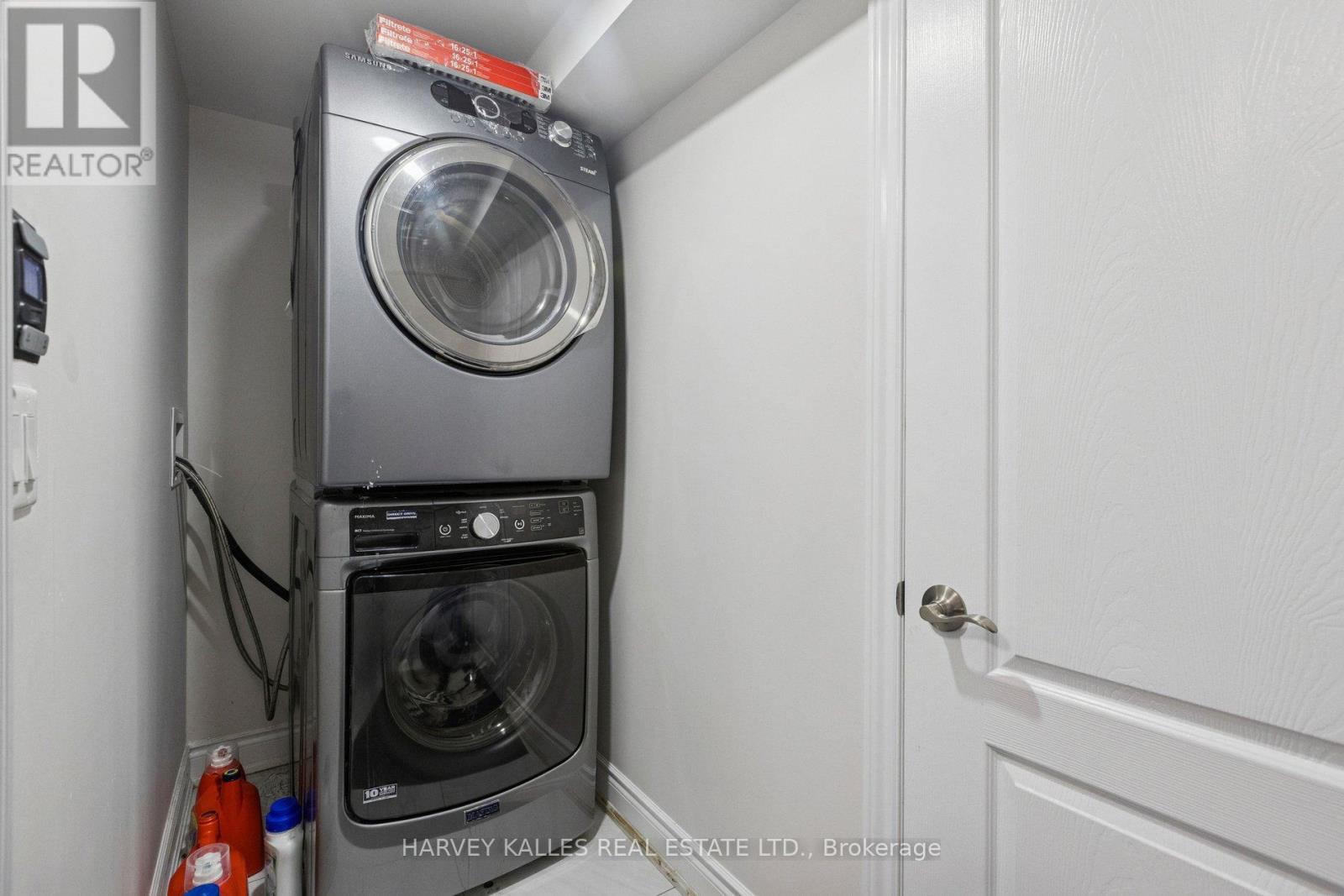 409 TEALBY CRESCENT - 33