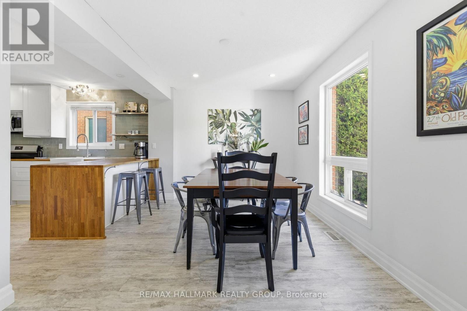 19 BERNIER TERRACE - 13