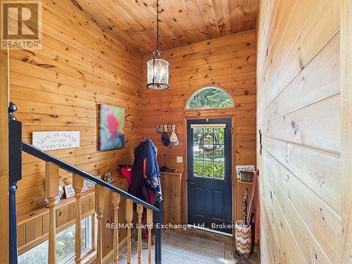213 HURON ROAD - 6
