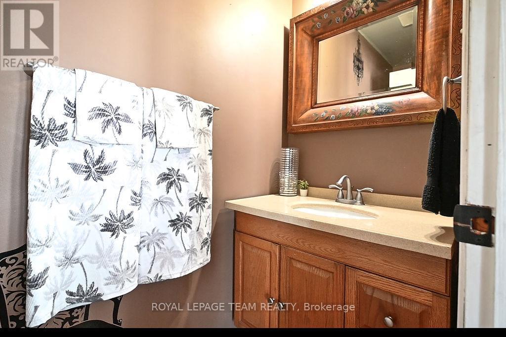 437 ISLAND VIEW DRIVE - 25