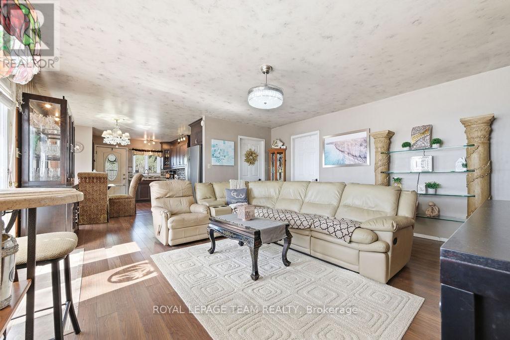 437 ISLAND VIEW DRIVE - 10