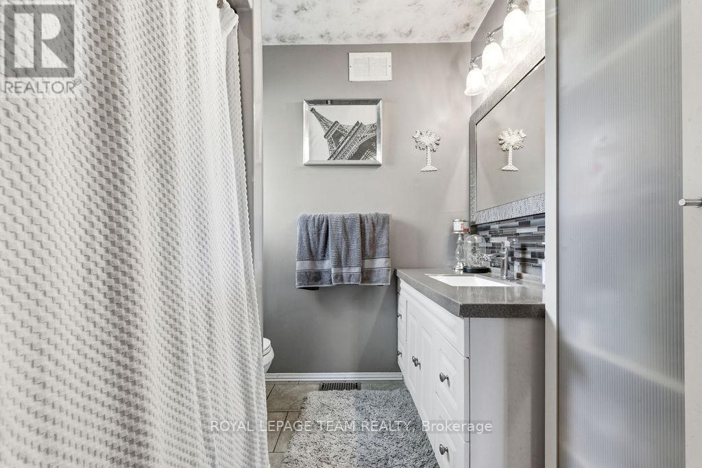 437 ISLAND VIEW DRIVE - 22