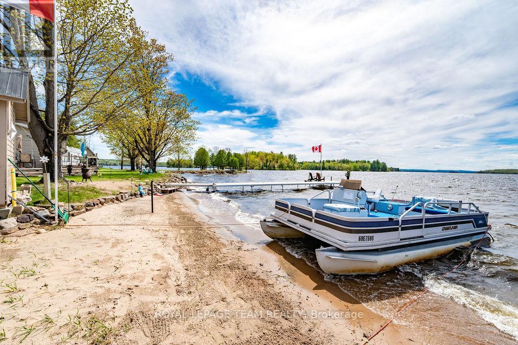 437 ISLAND VIEW DRIVE - 4