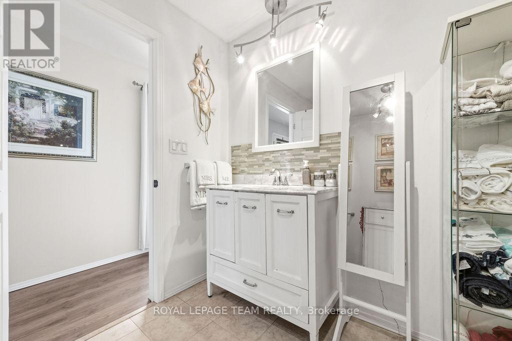 437 ISLAND VIEW DRIVE - 32