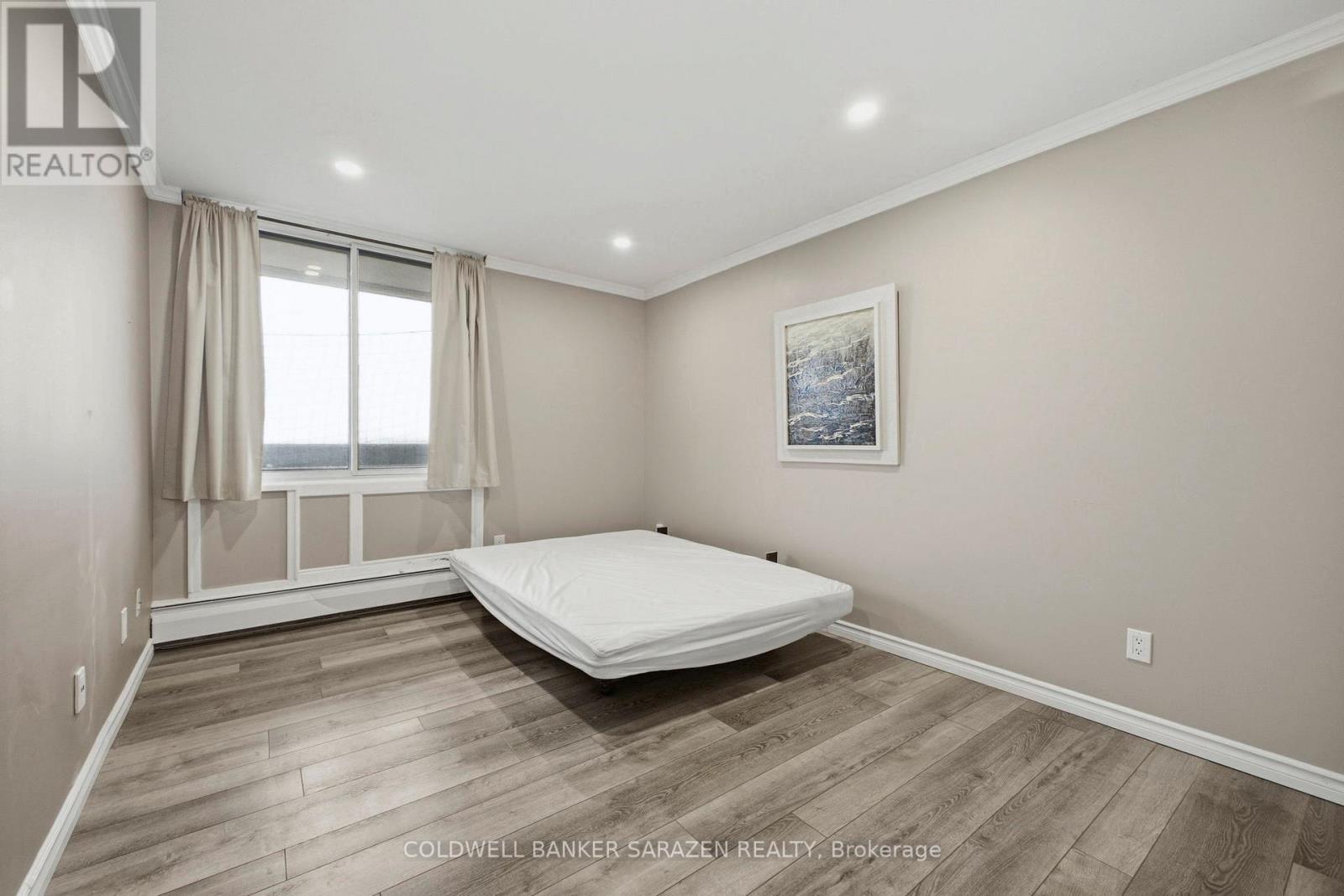 #2102 415 GREENVIEW AVENUE - 18