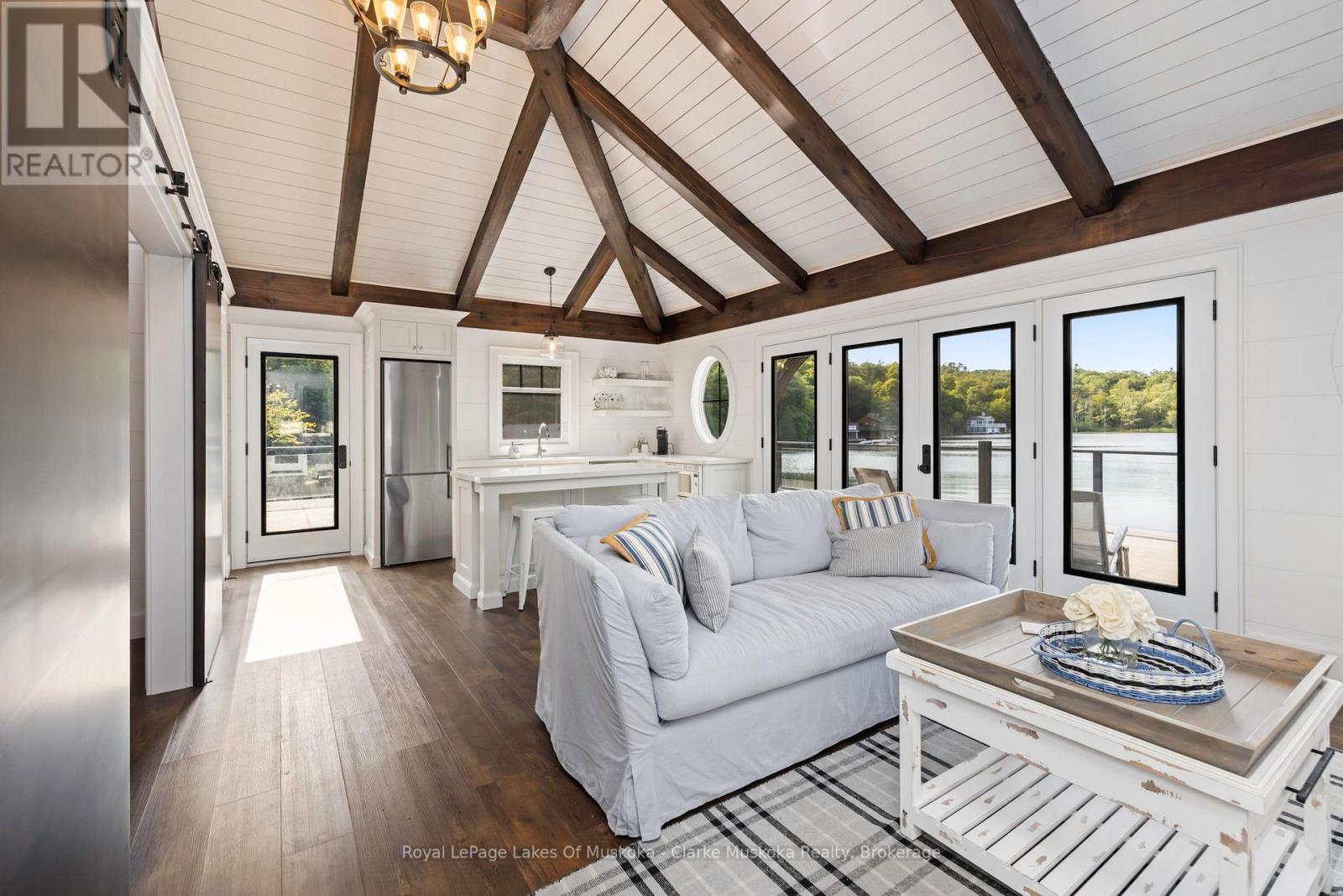 1079 TRILLIUM ROAD - 25