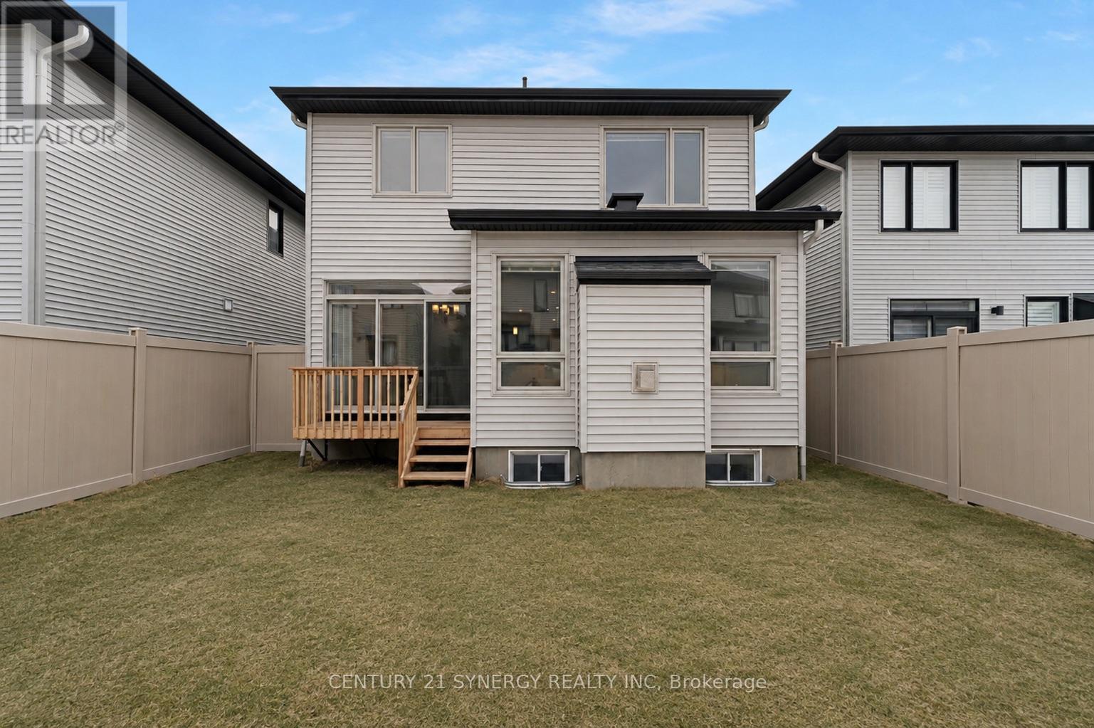 555 BOBOLINK RIDGE - 34