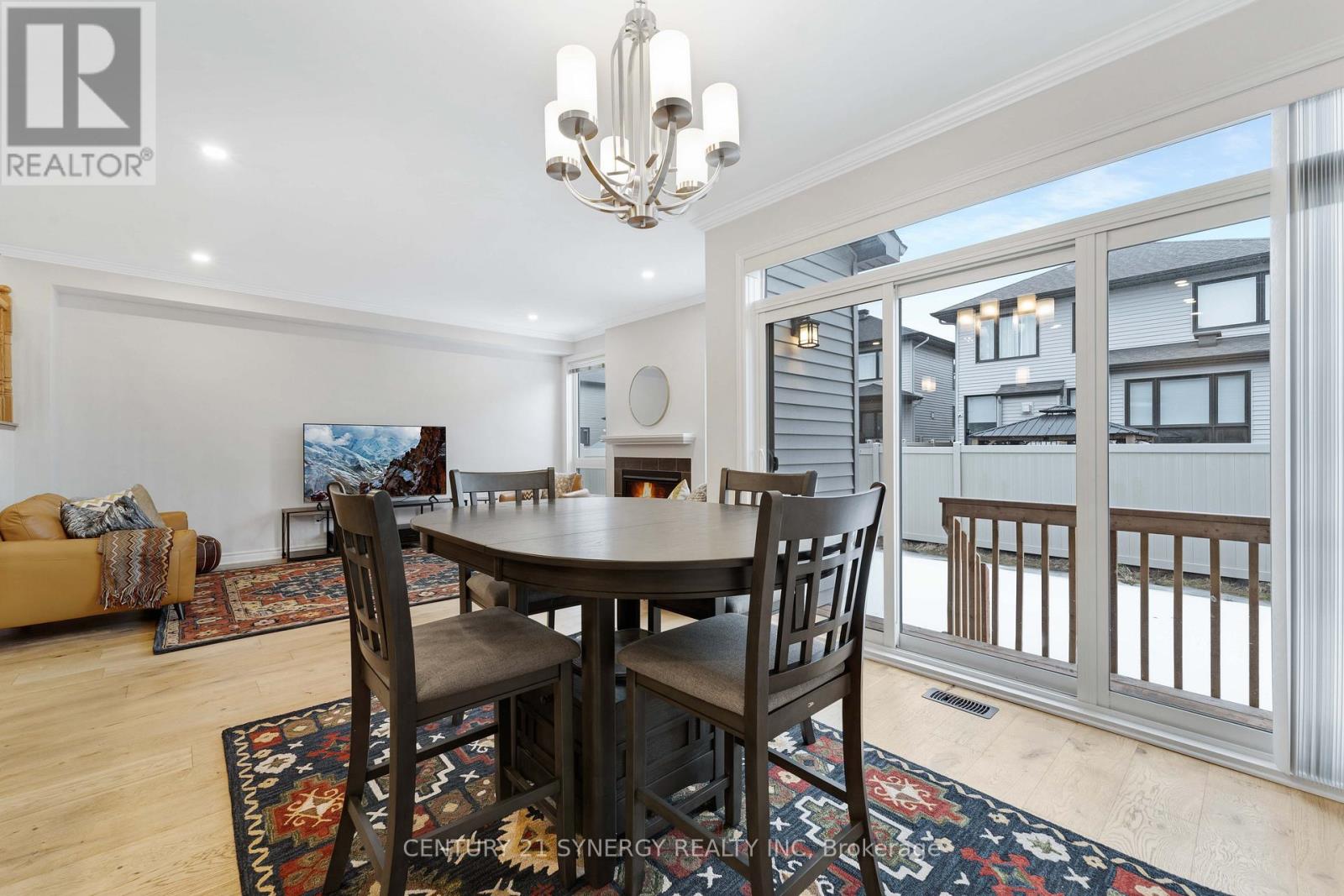 555 BOBOLINK RIDGE - 17