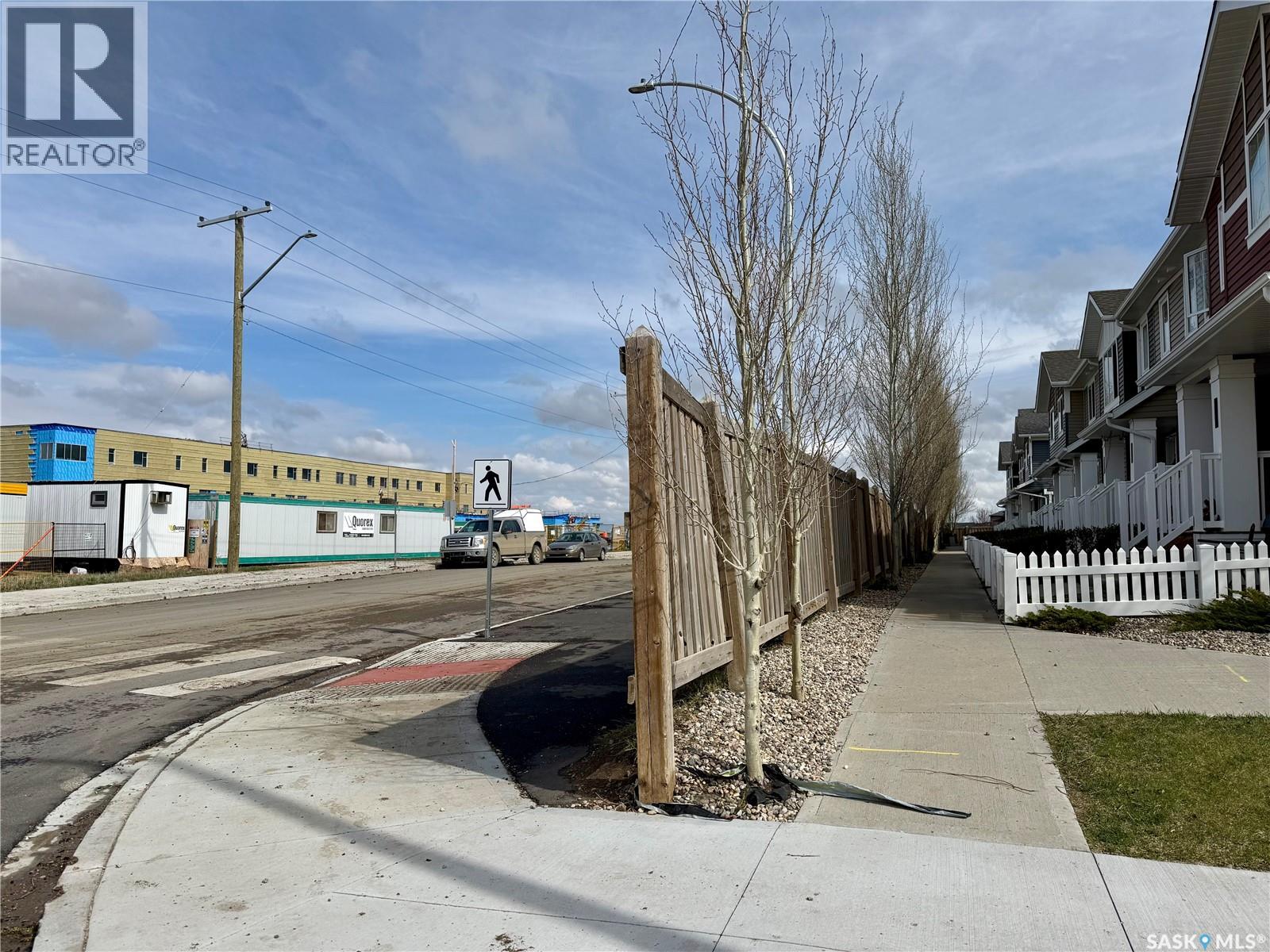 #9 5752 Gordon ROAD - 24