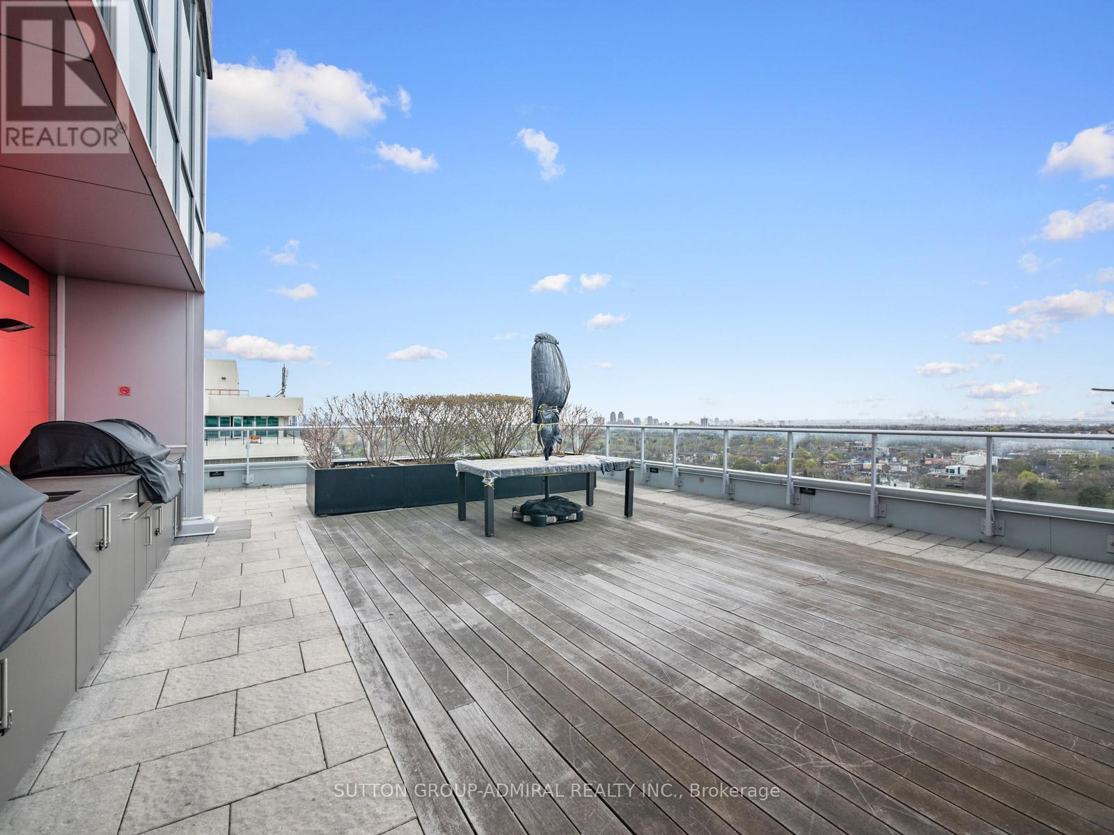 #1202 58 ORCHARD VIEW BOULEVARD - 27