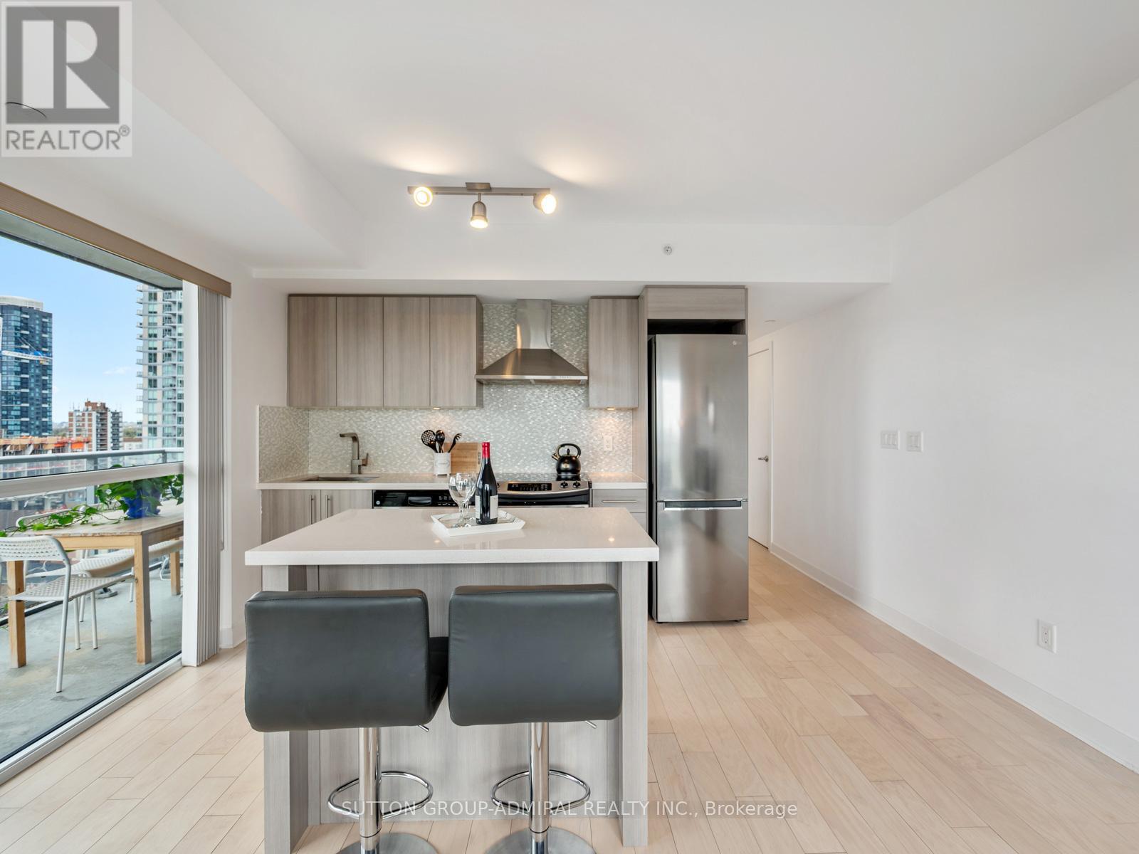 #1202 58 ORCHARD VIEW BOULEVARD - 4