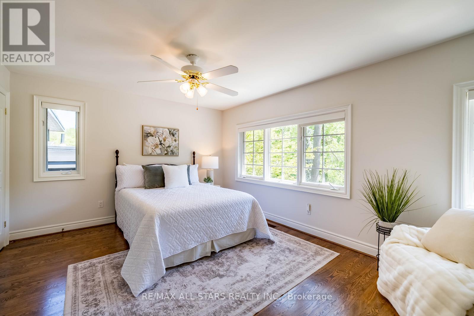 41 DEEPWOOD CRESCENT - 30