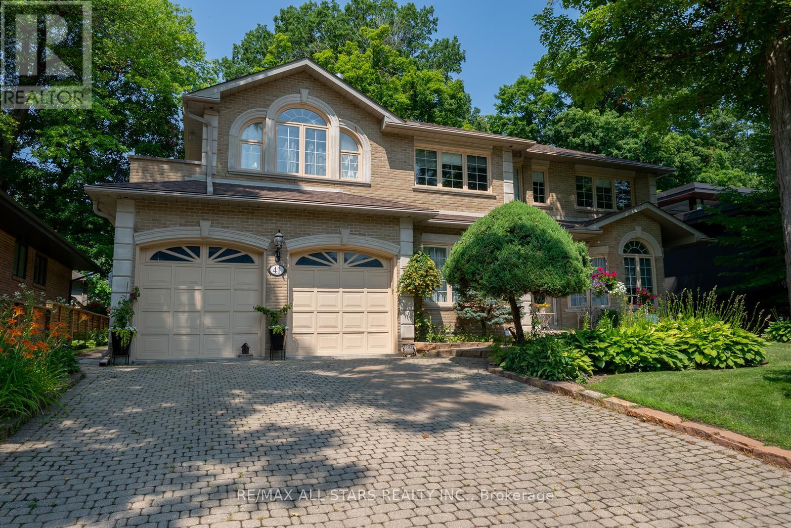 41 DEEPWOOD CRESCENT - Image 2