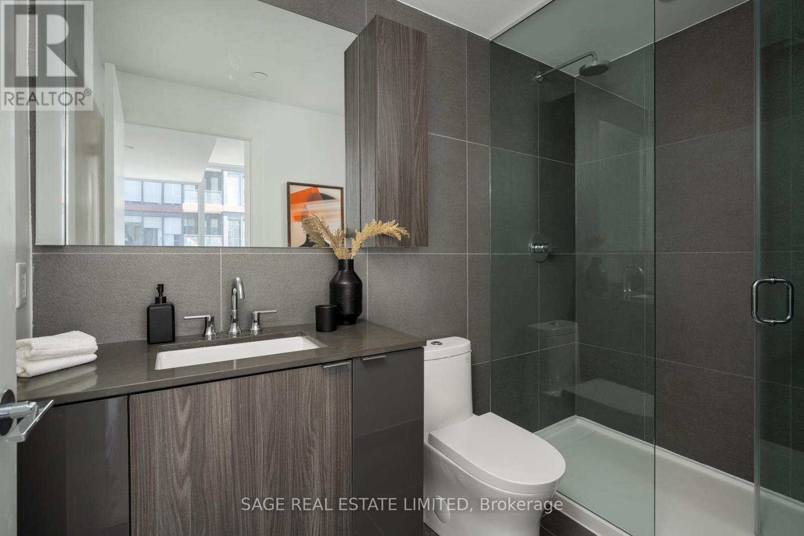 #1712 35 MERCER STREET - 22