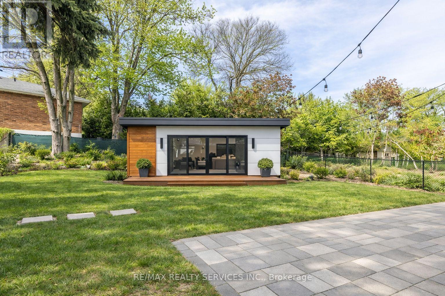 126 ROEBUCK DRIVE - 29