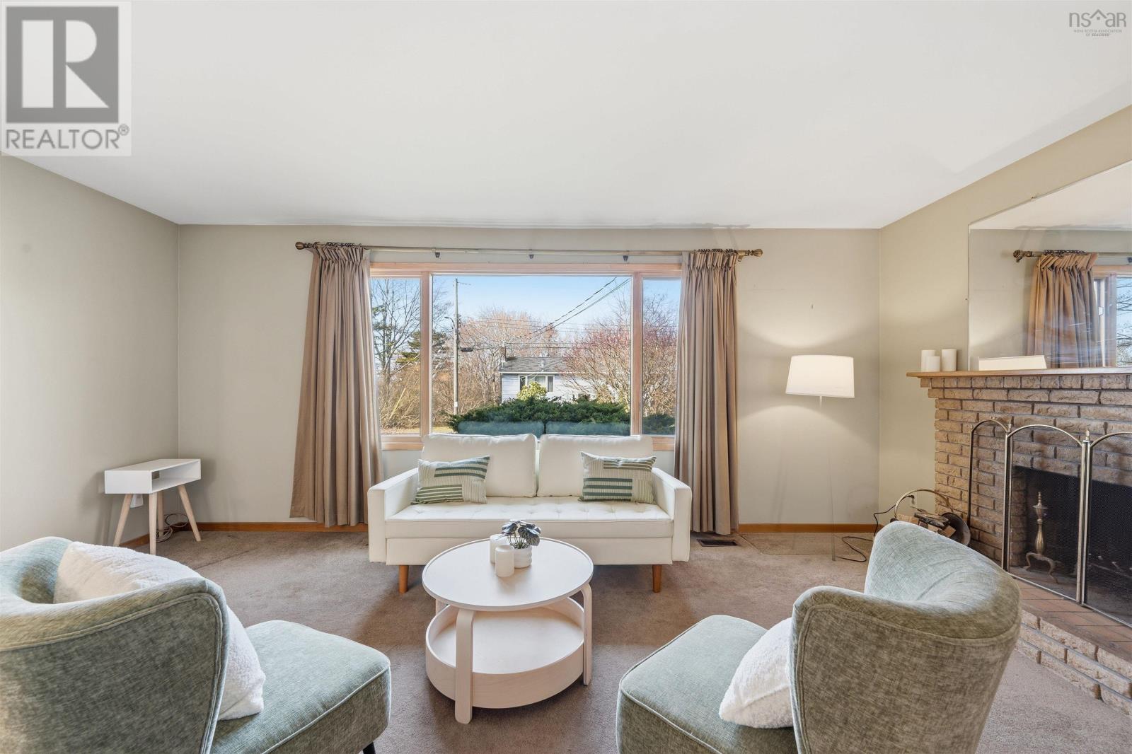 4 Dunrobin Drive - 10