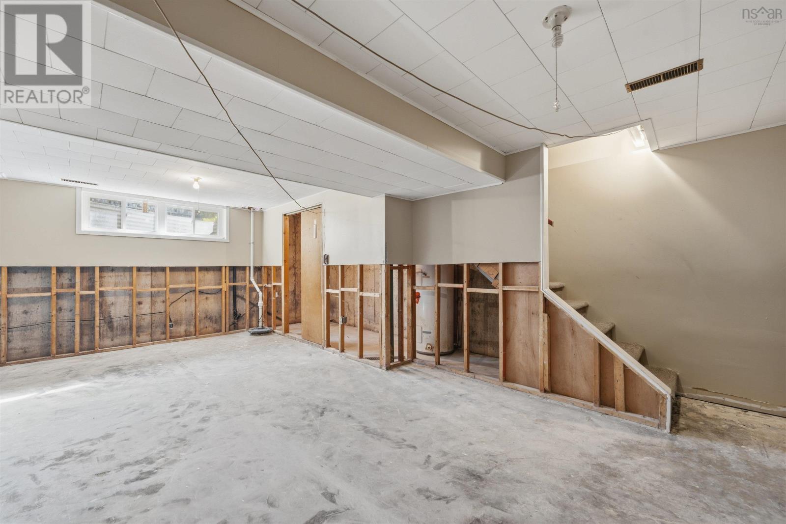 4 Dunrobin Drive - 36