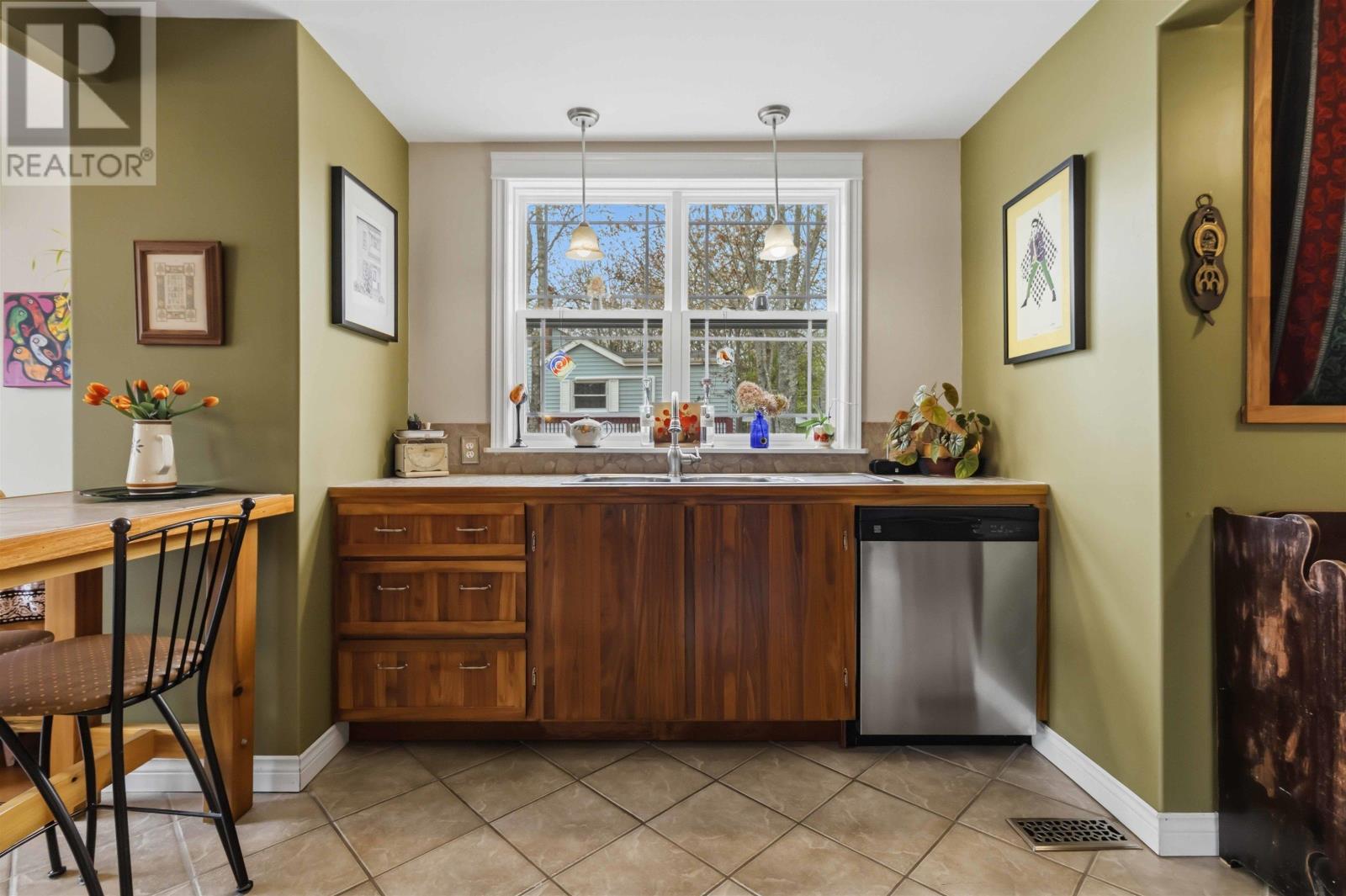 22 Pine Grove Drive - 11