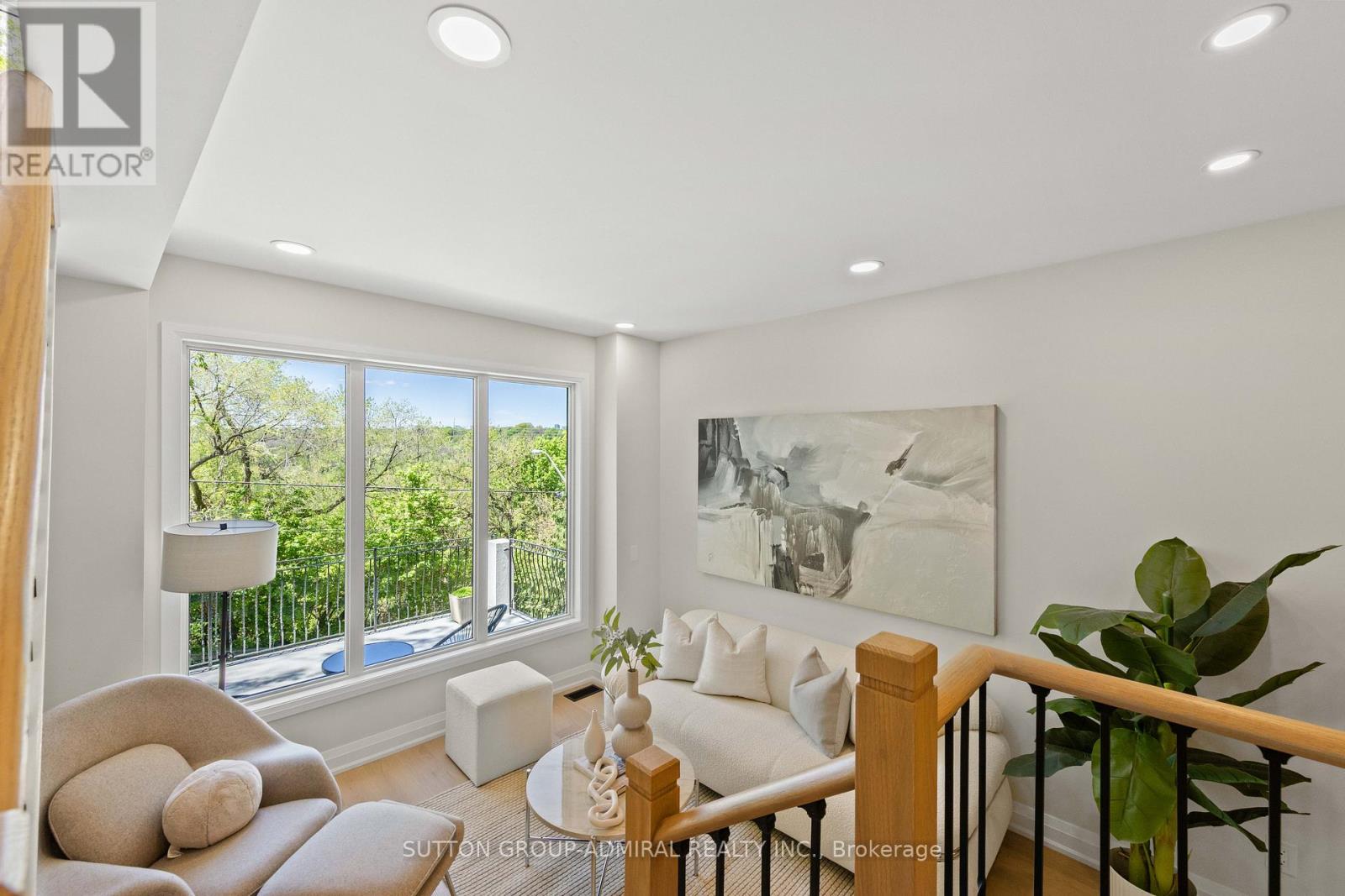 35 BEECHWOOD DRIVE - 10