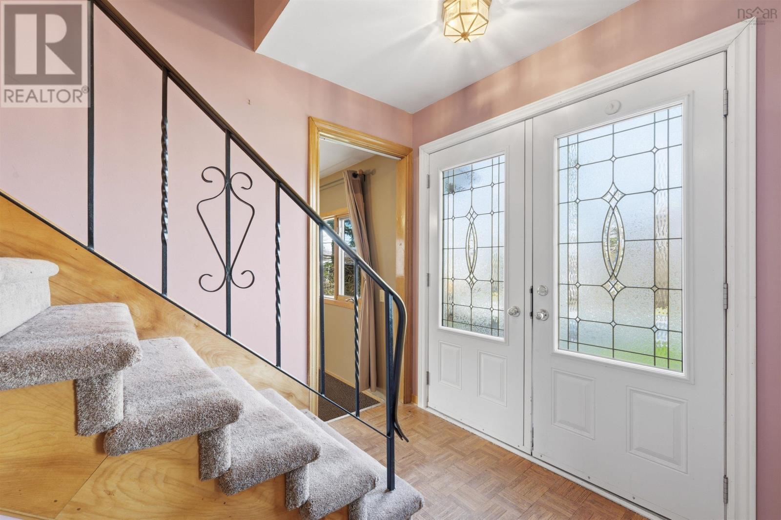 4 Dunrobin Drive - 7