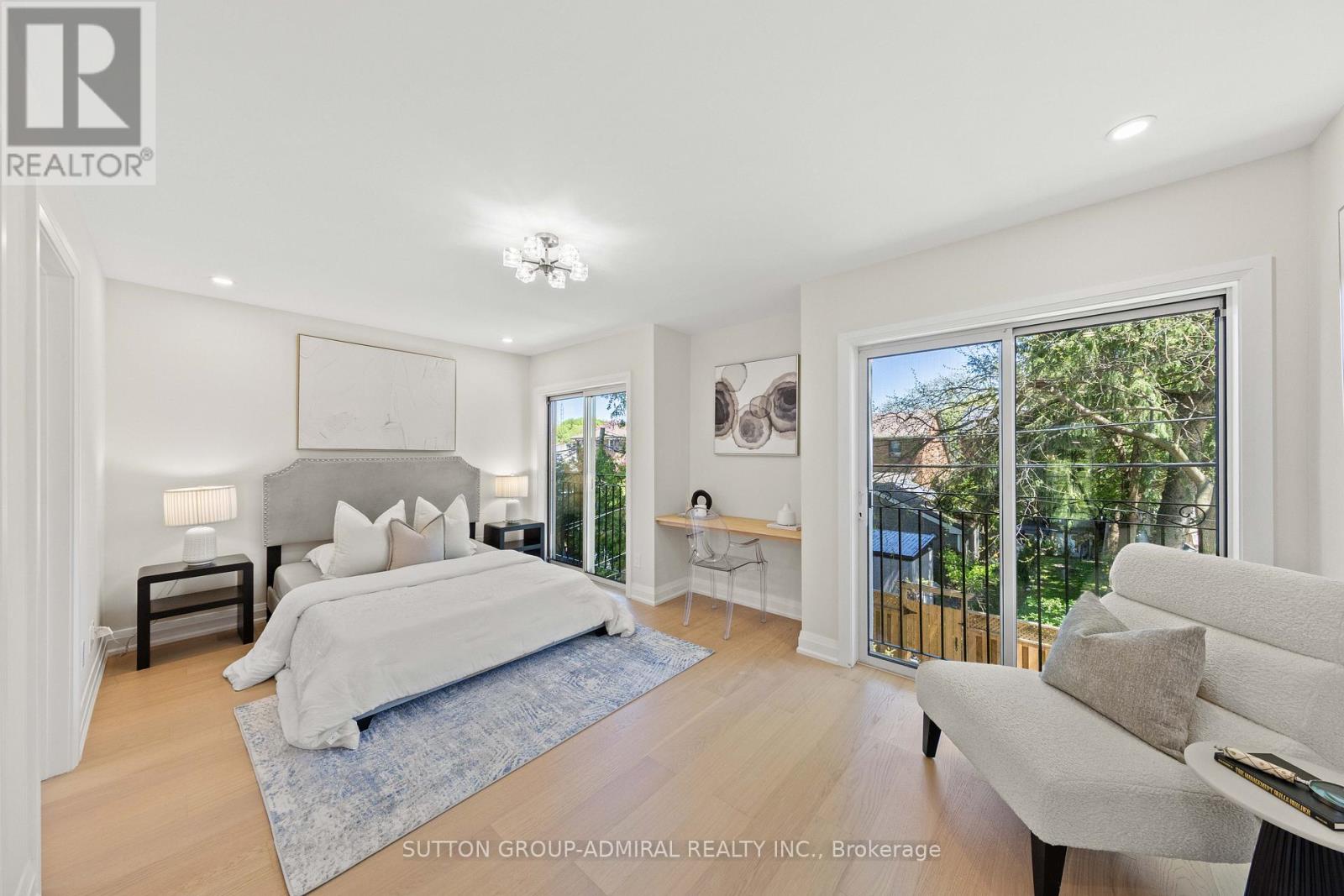 35 BEECHWOOD DRIVE - 28