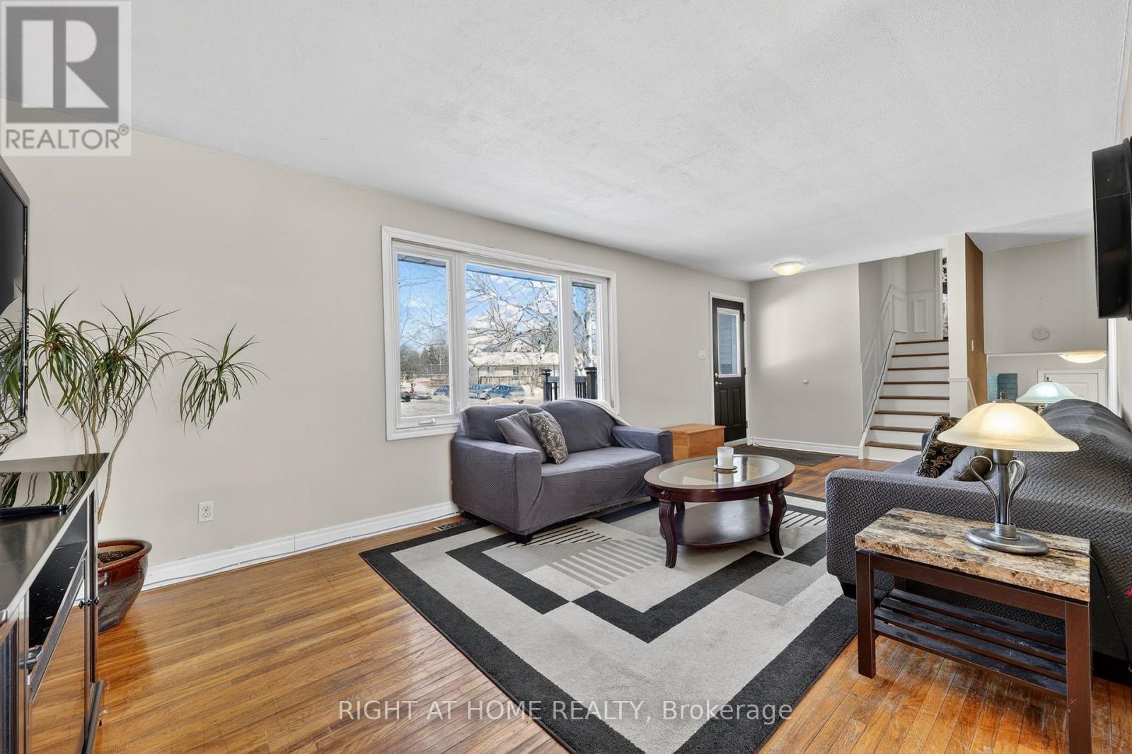 246 CALFORD STREET - 7