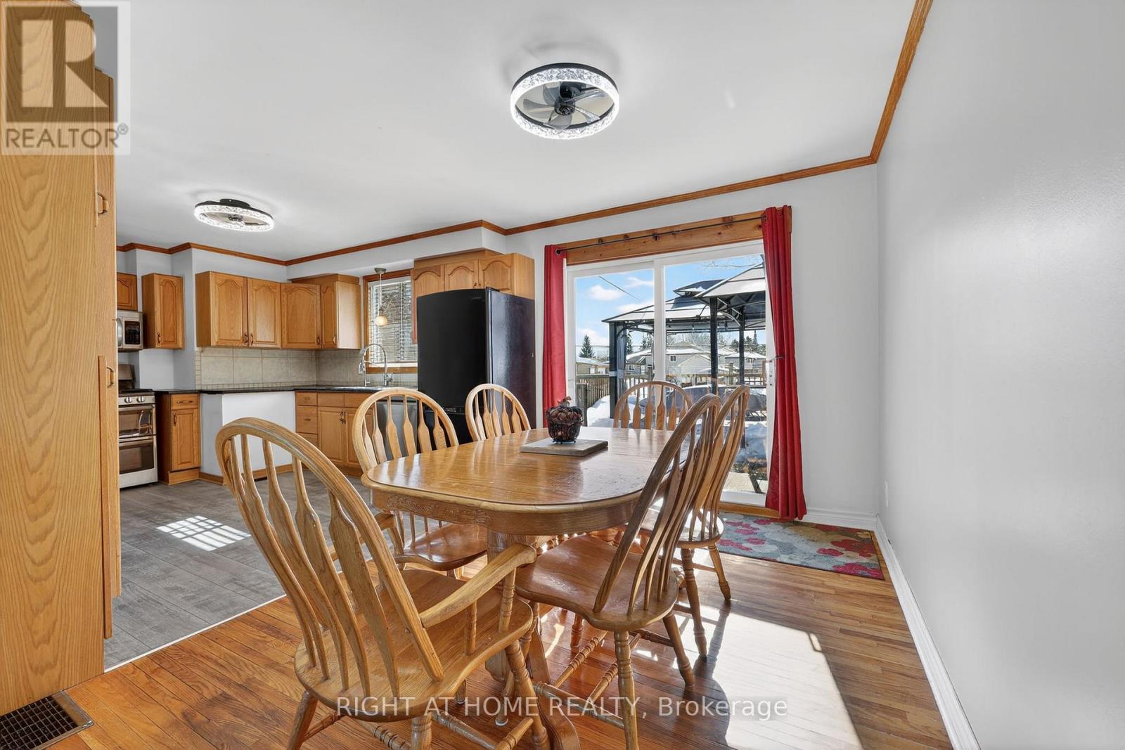 246 CALFORD STREET - 13