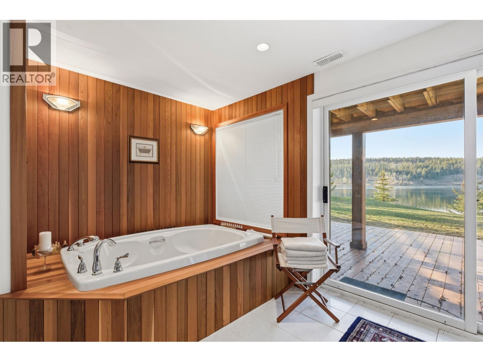 6693 SVEN ROAD - 38