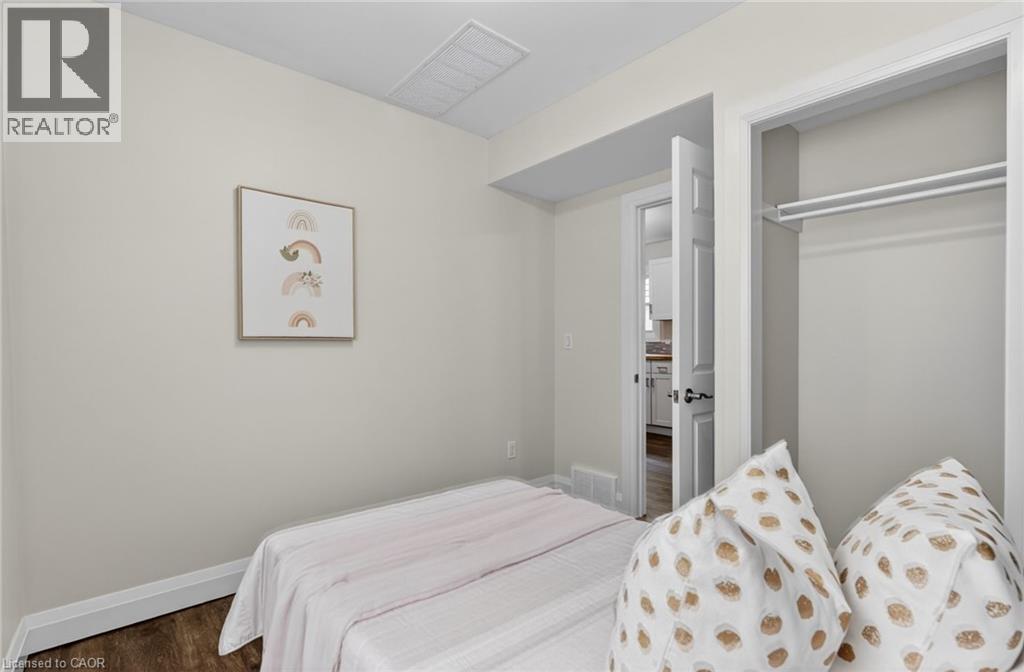 55 MERRITT Street - 21