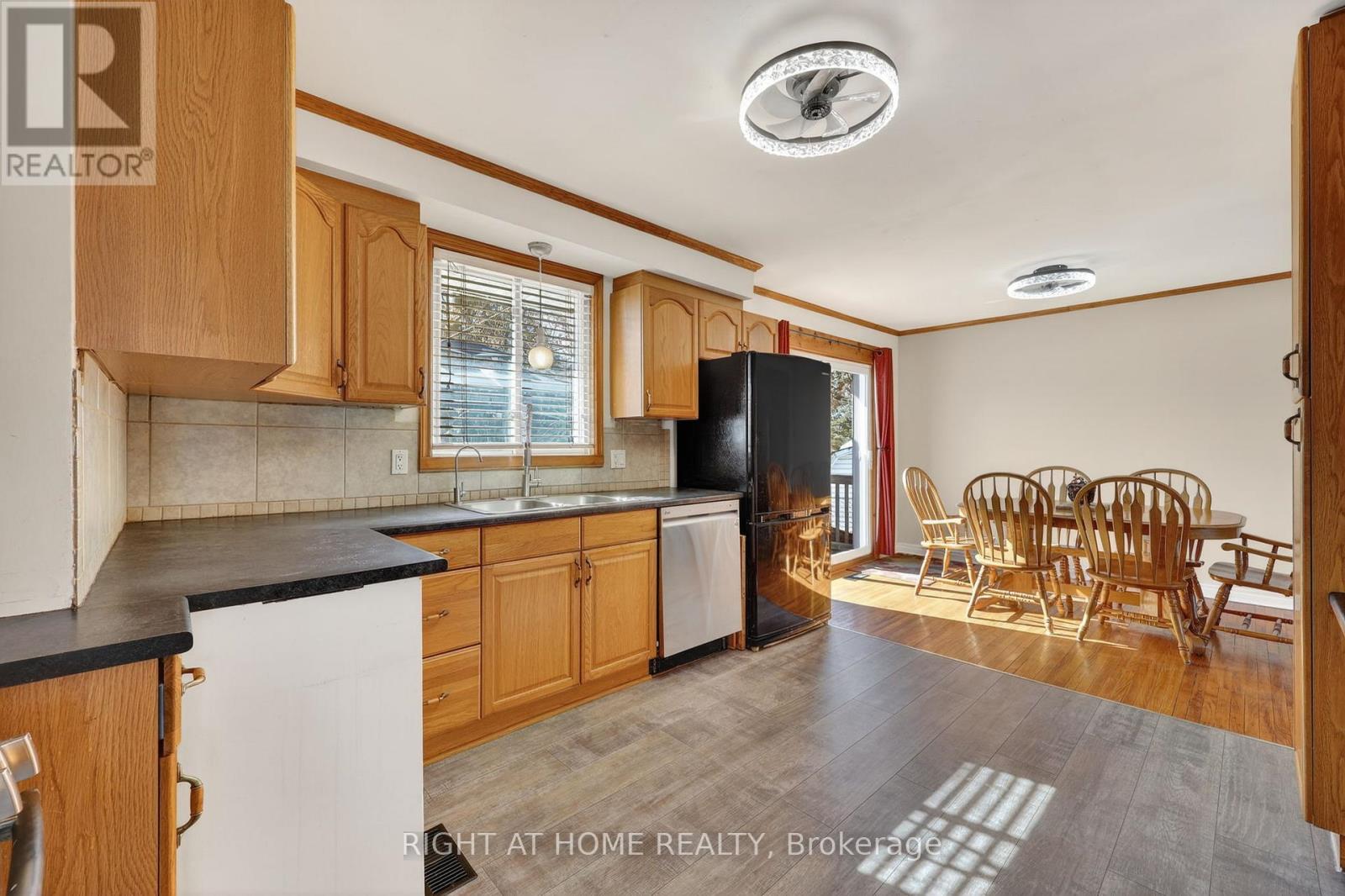 246 CALFORD STREET - 9