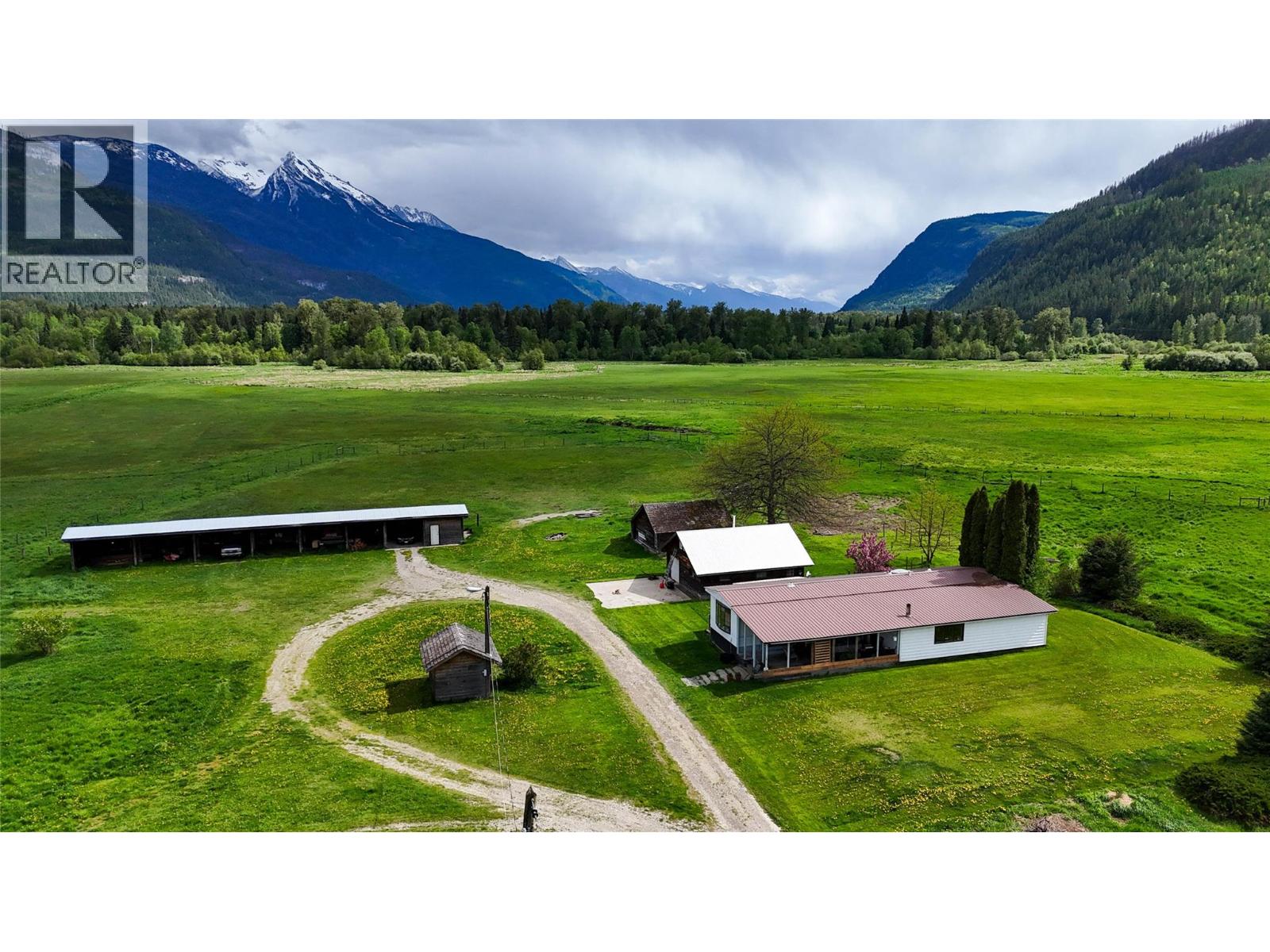 13226 31 Highway, Meadow Creek