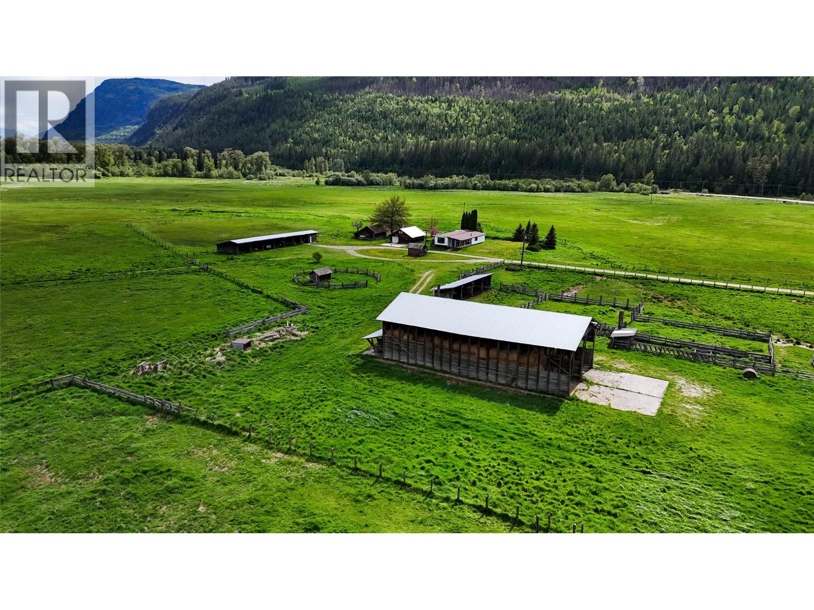 13226 31 Highway, Meadow Creek