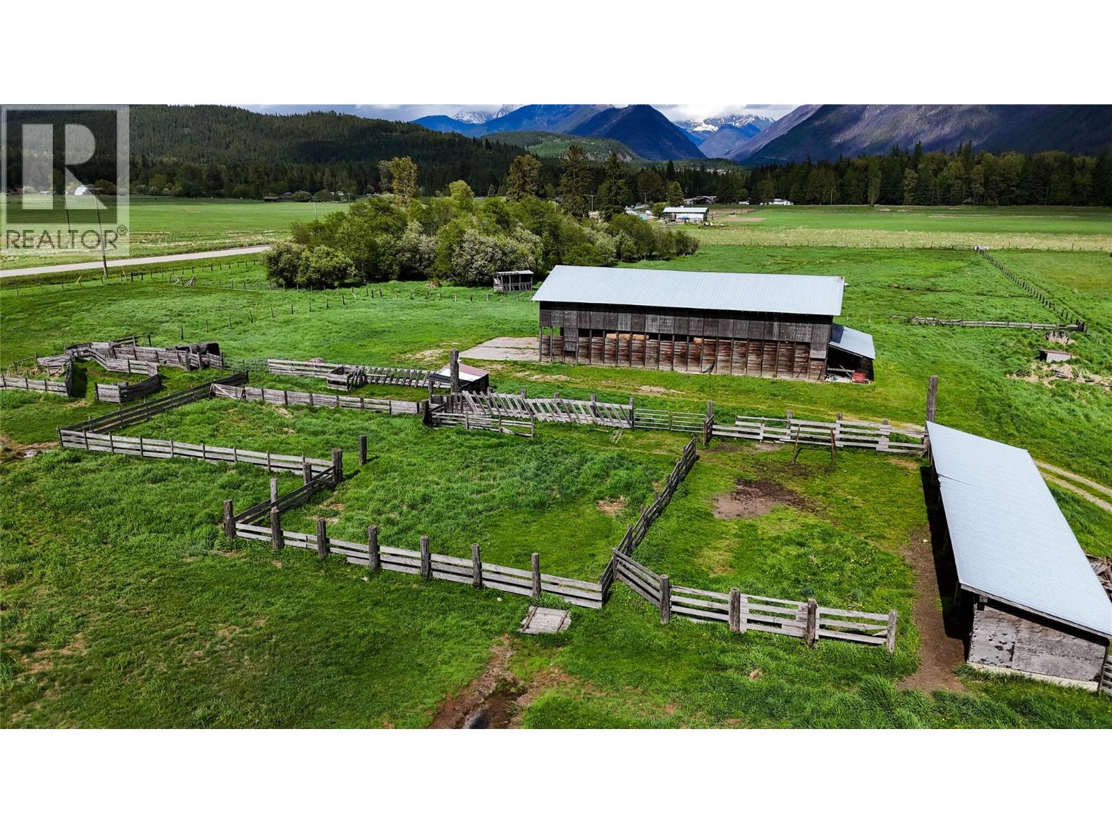 13226 31 Highway, Meadow Creek