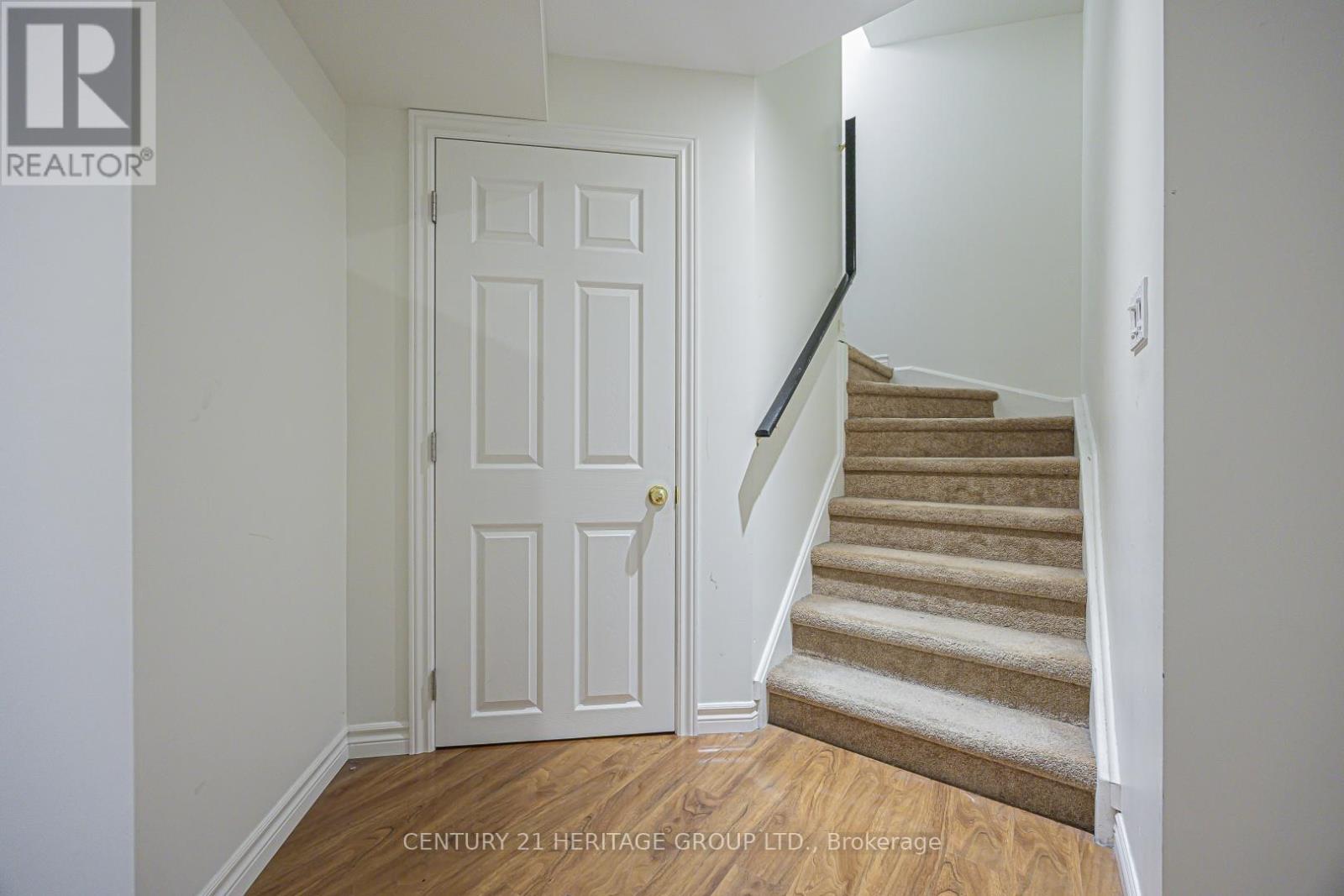 996 OAKTREE CRESCENT - 39