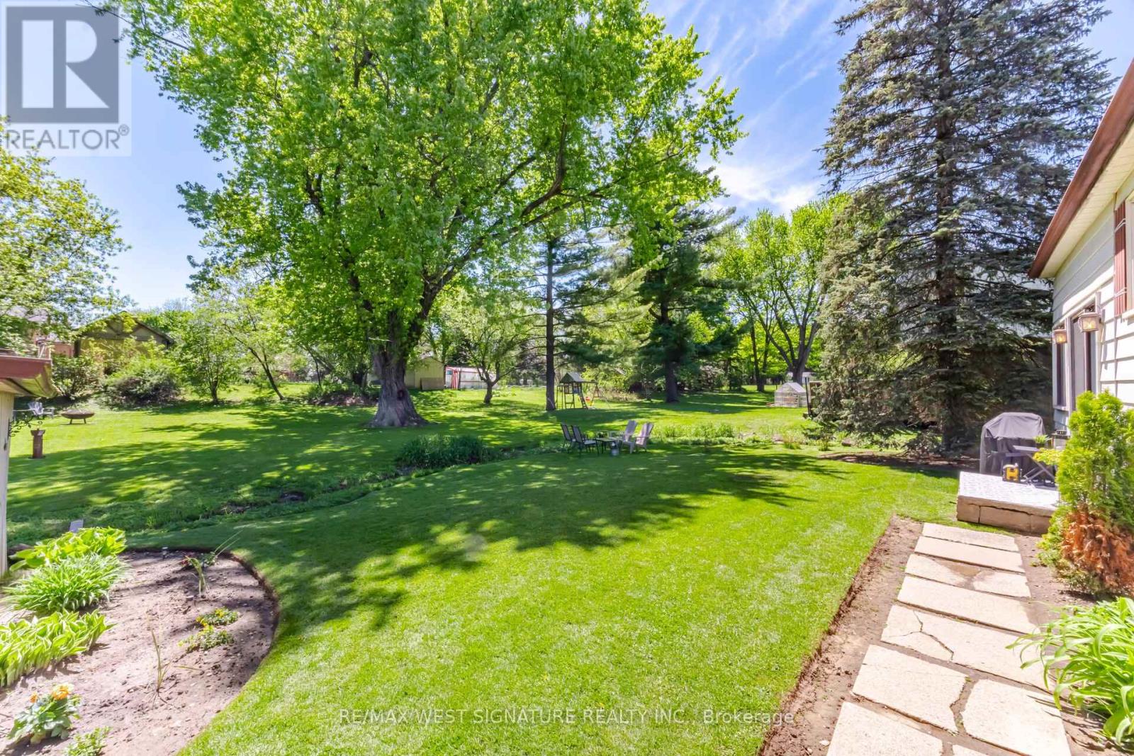 17 FARIS AVENUE - 22