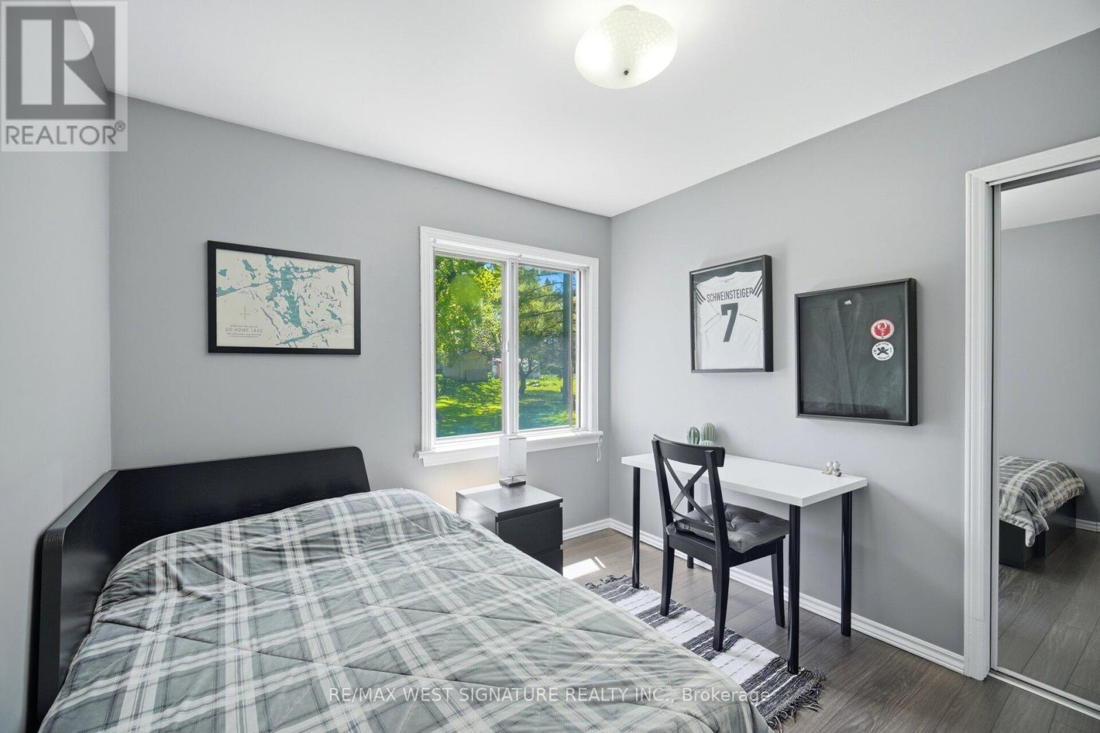 17 FARIS AVENUE - 18