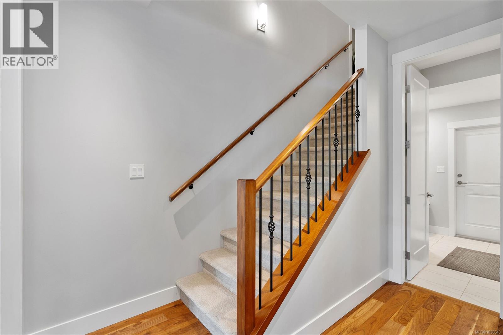 694 Lowry's Rd, French Creek