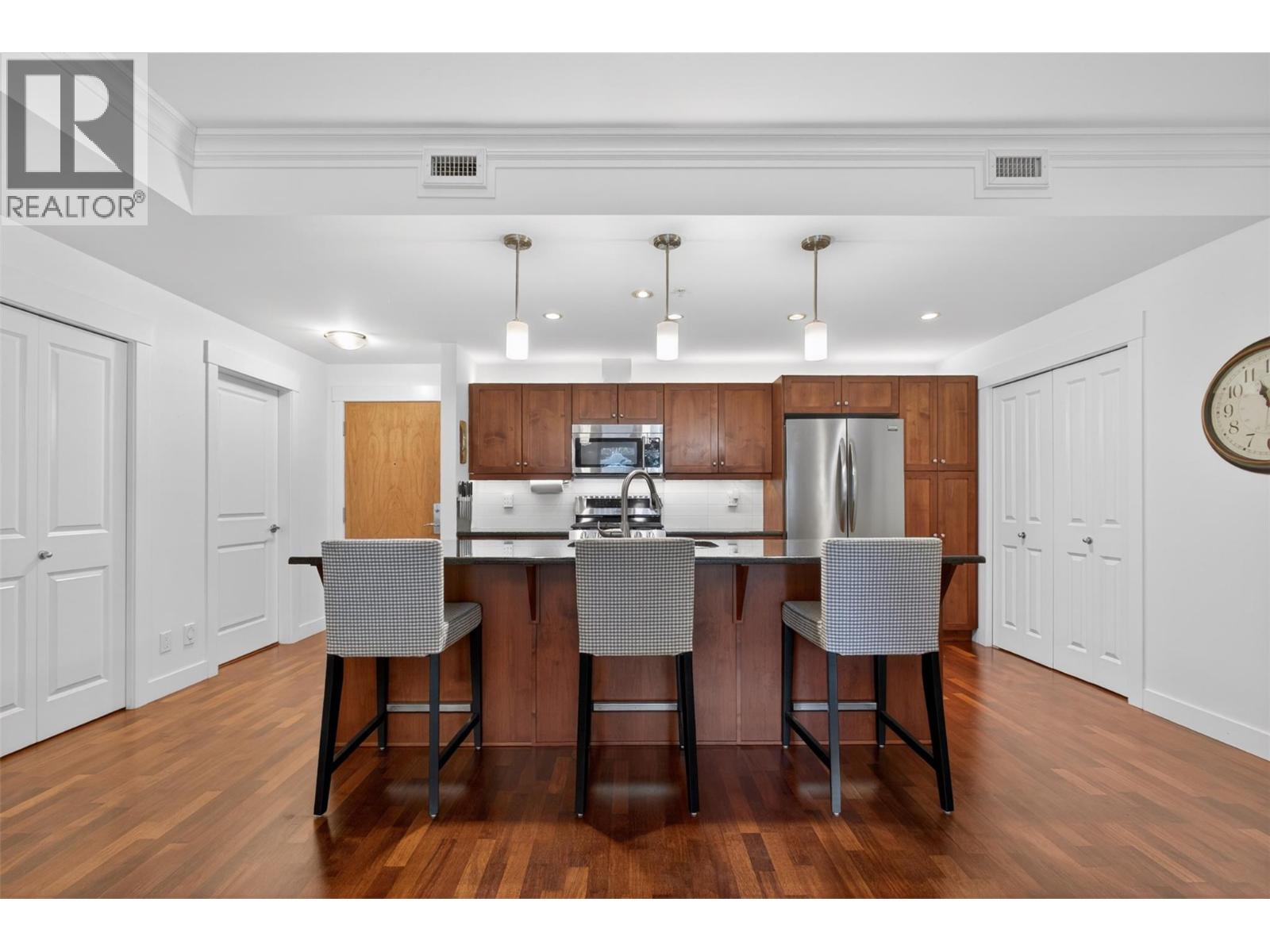 101 2901 Abbott Street, Kelowna