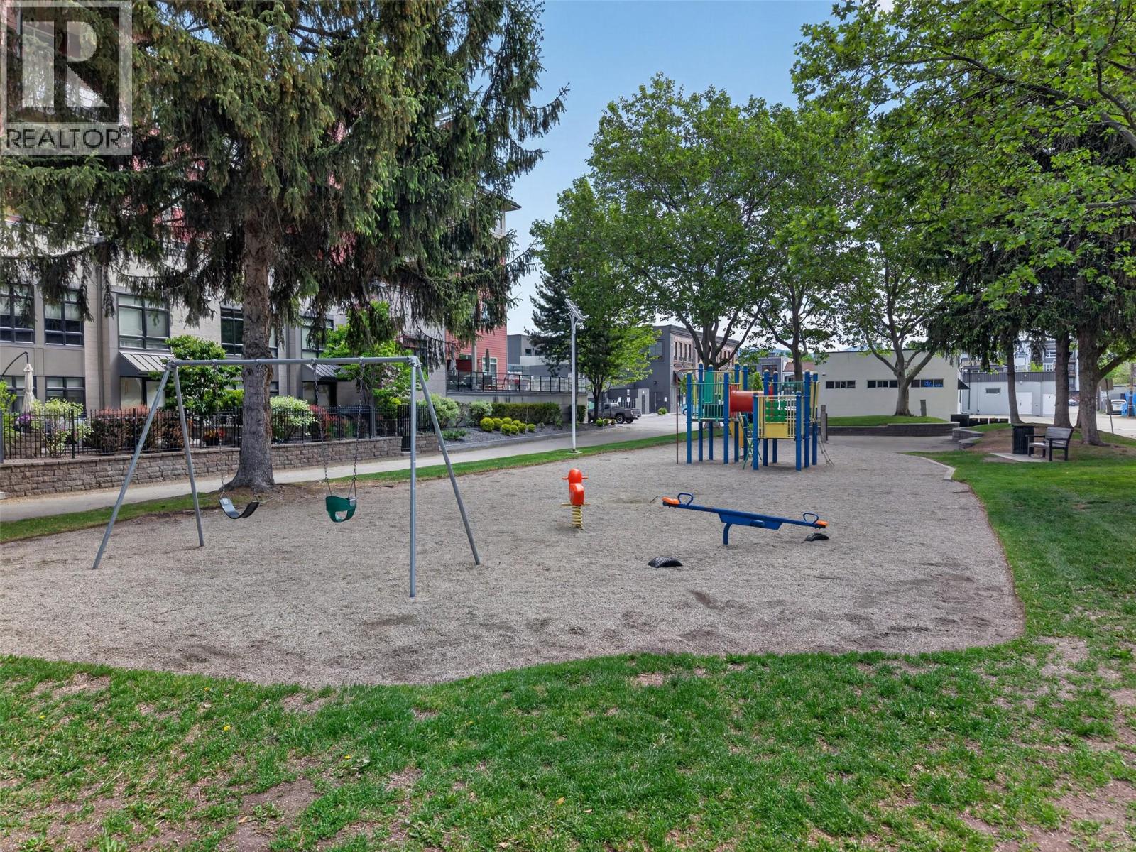 101 2901 Abbott Street, Kelowna