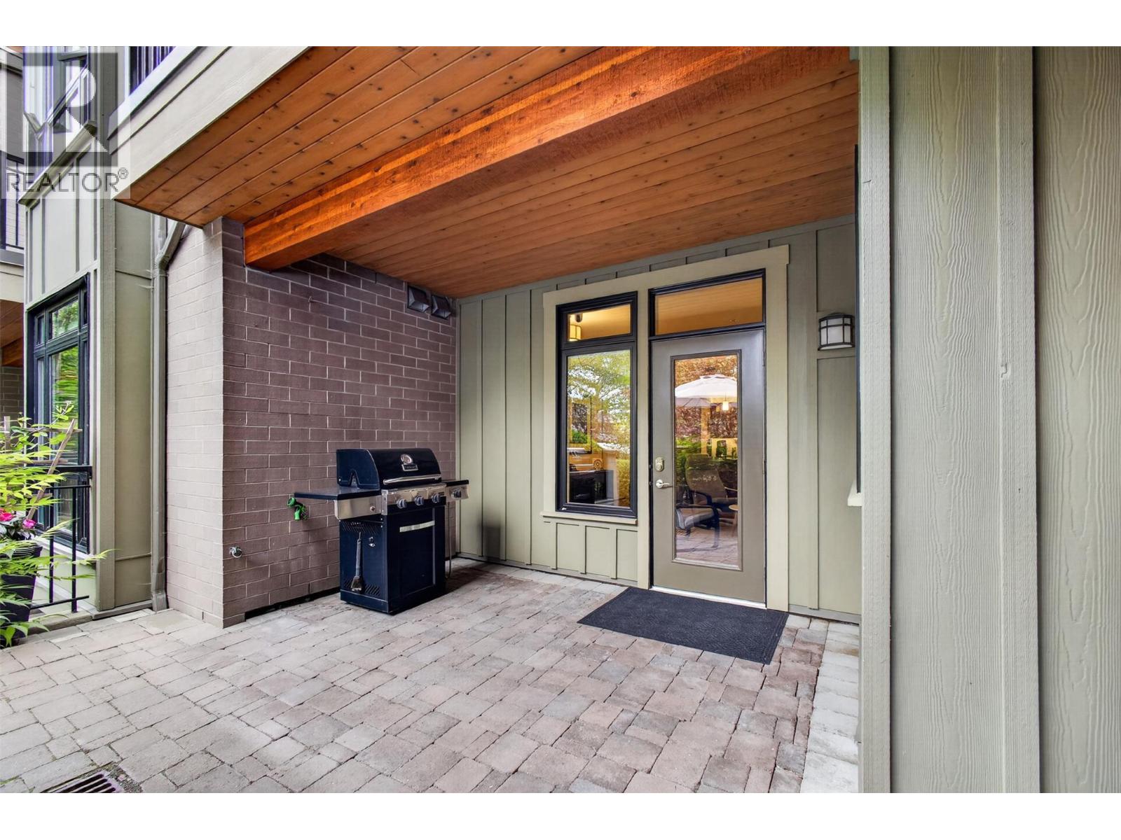 101 2901 Abbott Street, Kelowna