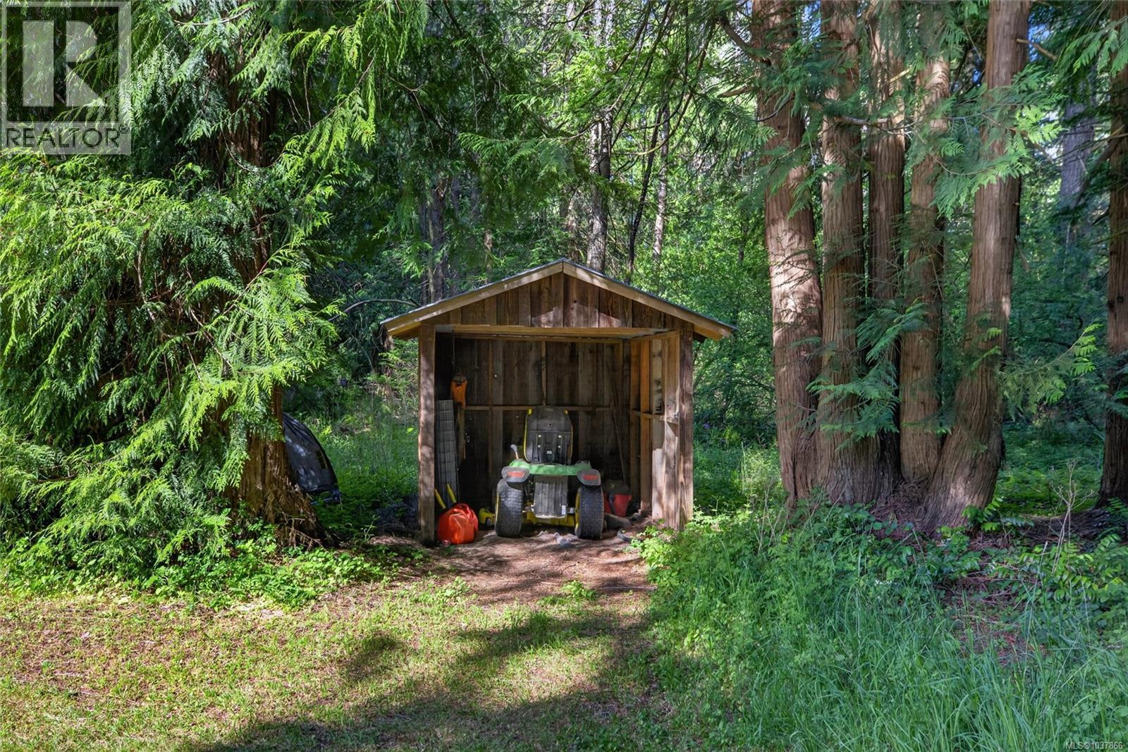 2881 Lanyon Rd, Courtenay