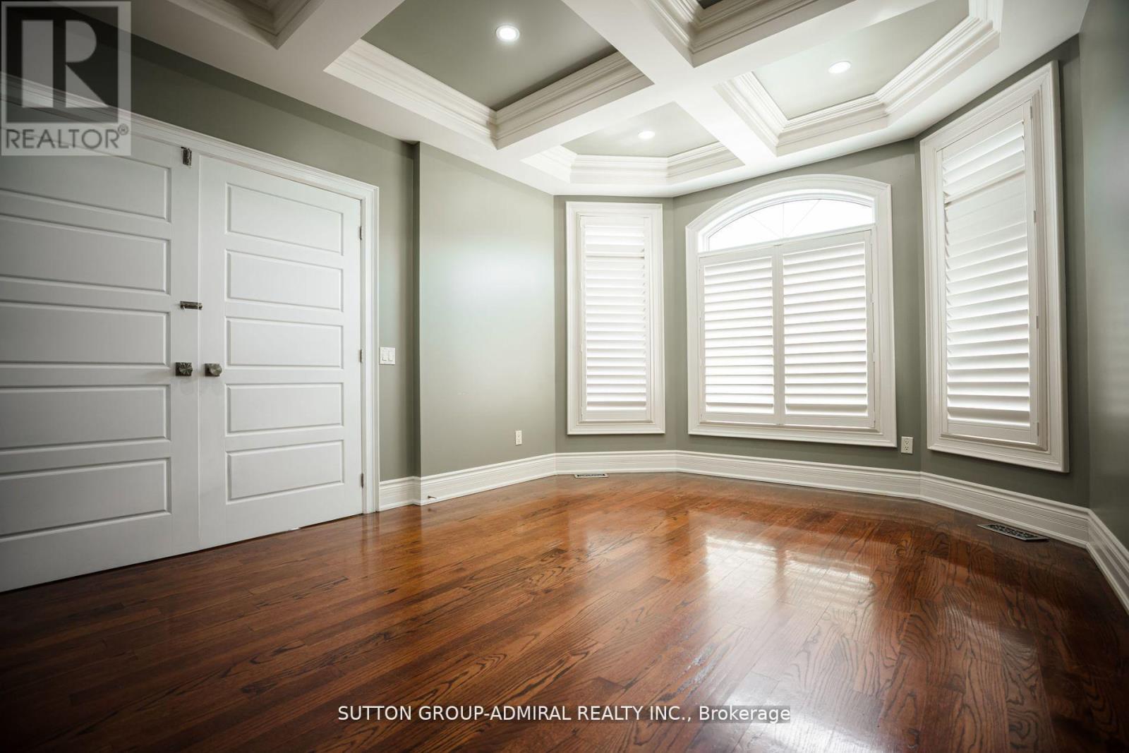 62 BOND CRESCENT - 14