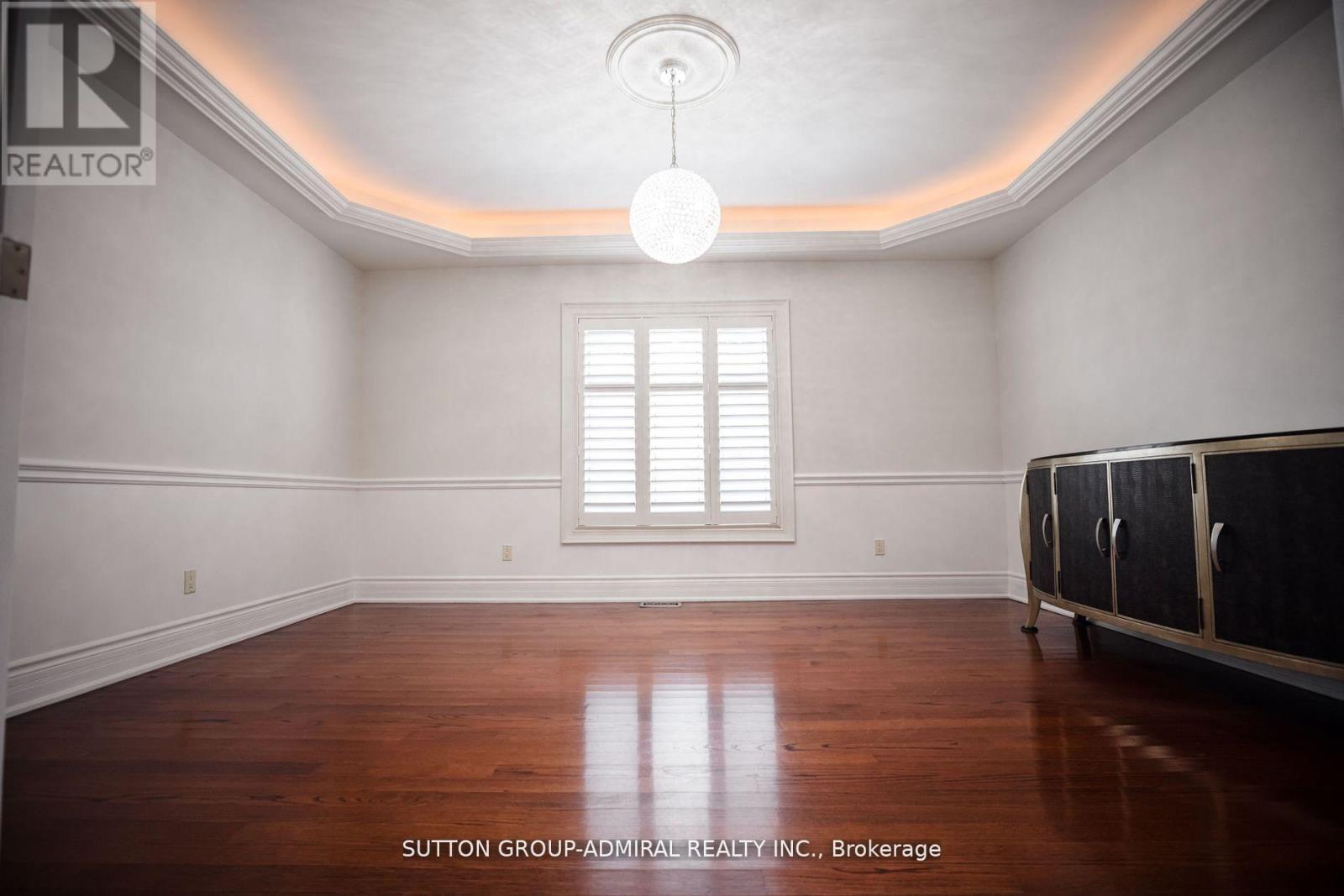 62 BOND CRESCENT - 15