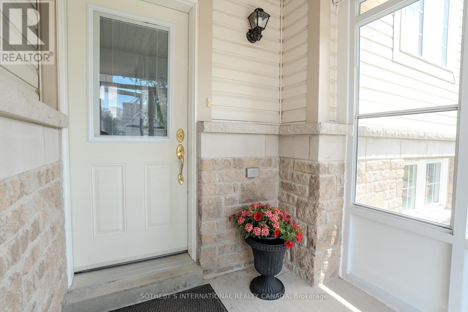 19 GRAND POPLAR LANE - 4
