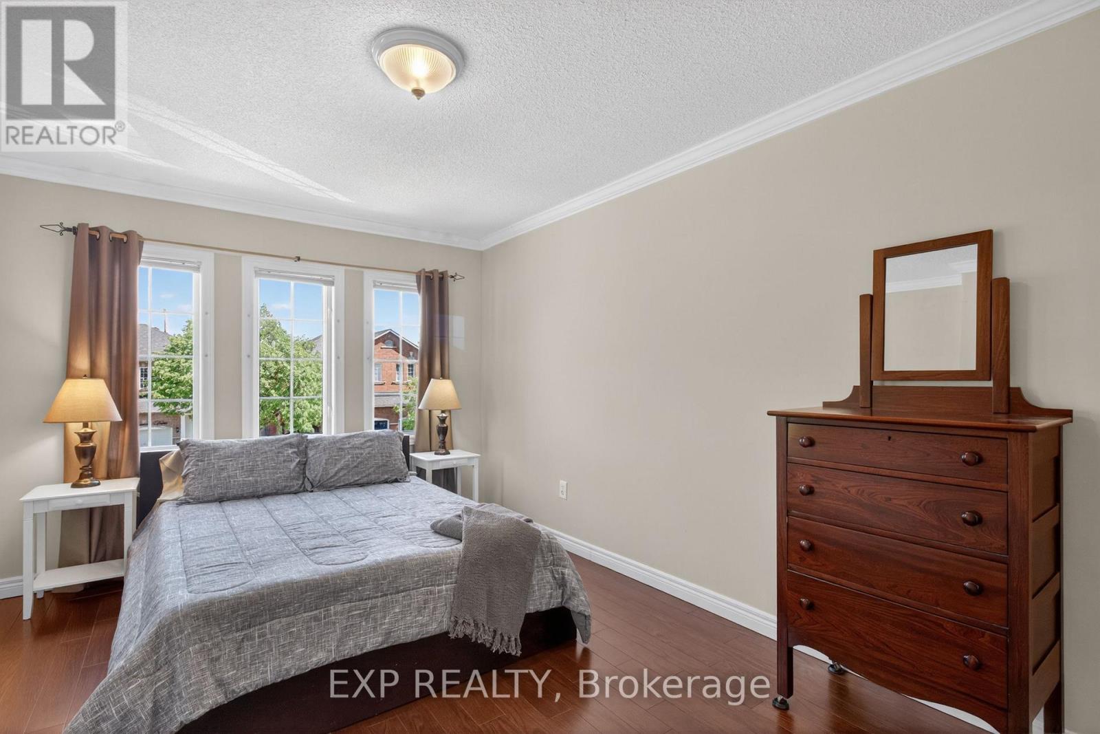 1347 BROOKSTAR DRIVE - 32